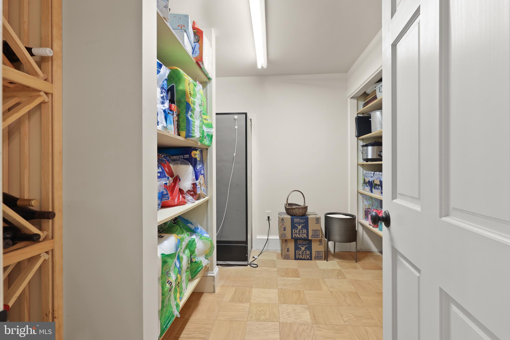 HAMPTON - Residential