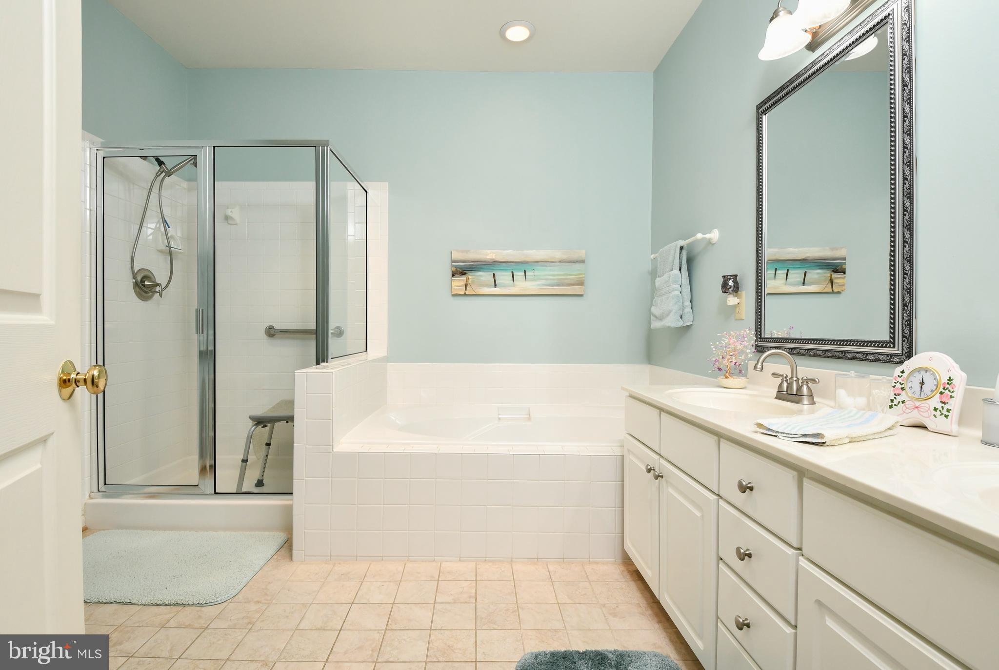 TURNBERRY WEST - Residential