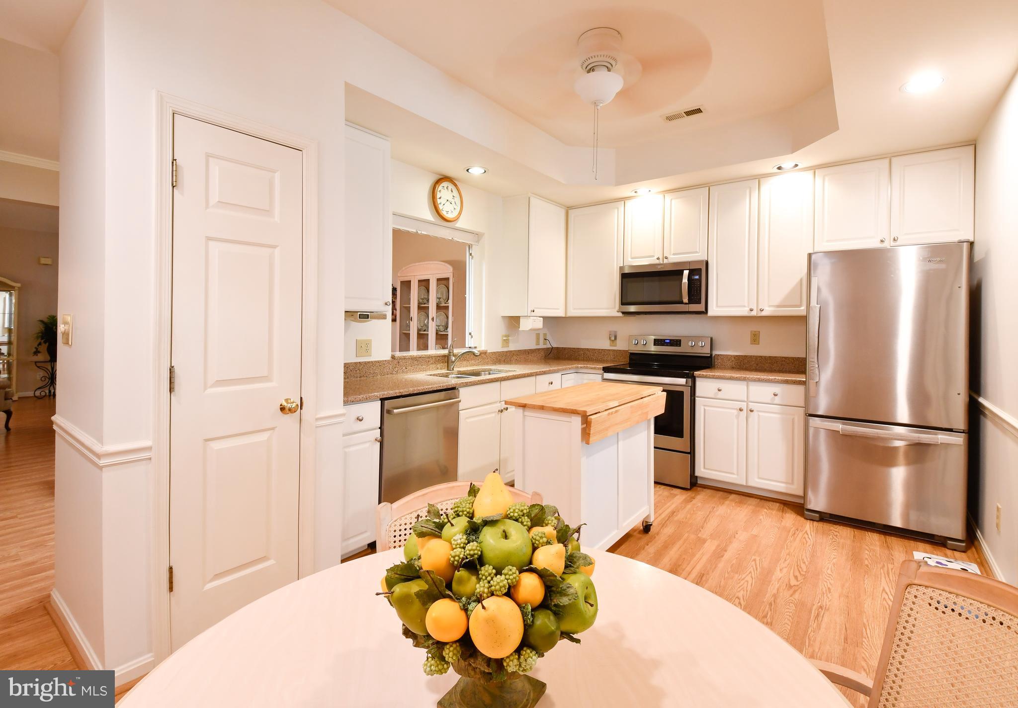 TURNBERRY WEST - Residential