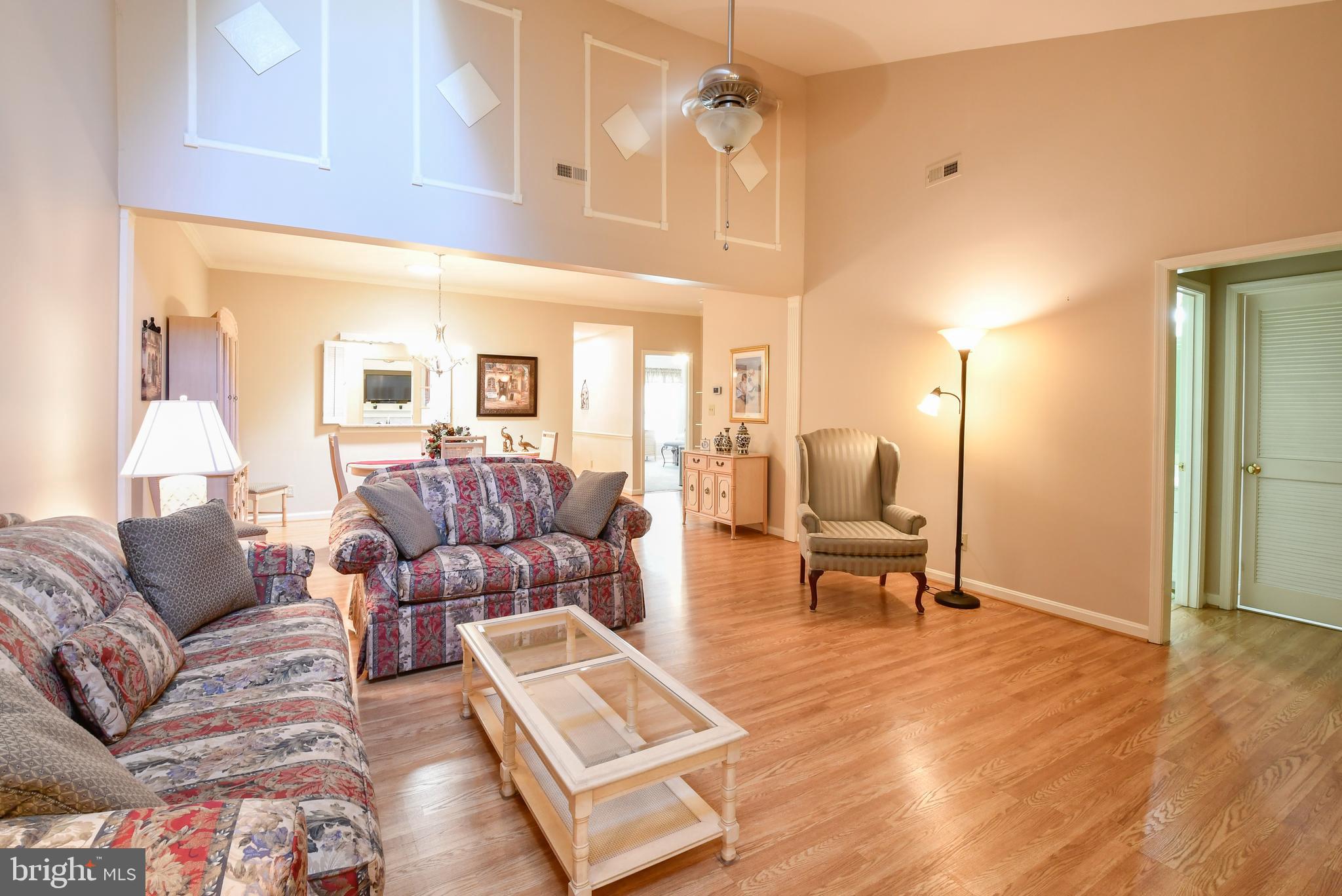 TURNBERRY WEST - Residential