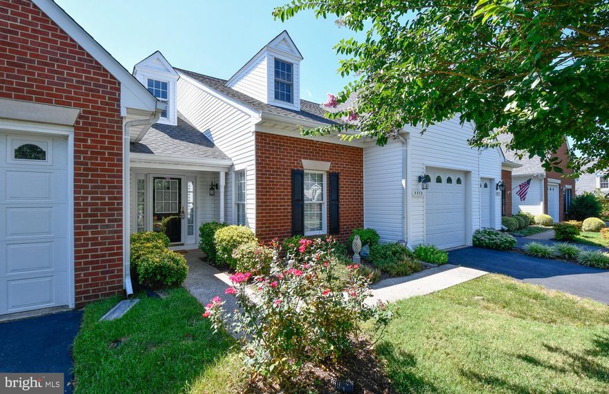 Looking for a showplace! This is it! Beautifully updated one level patio home that is ready to move in! Light filled open floor plan in popular Lee's Hill*Laminate flooring throughout(except bedrooms)*Newly updated kitchen has white cabinets, quartz counters and newer stainless steel appliances*17 x 16 primary bedroom suite has 2 walk in closets, soaking tub and separate shower* *NEW roof in 2017*New HVAC system in 2019*Gas fireplace has been updated with new gas logs*Brand new carpet in both bedrooms*Oversized garage*Private patio overlooking well landscaped fenced in rear yard*All lawn maintenance included in HOA dues plus annual gutter cleaning*NOT a 55 plus community*Walk to community pool/tennis/public golf course*