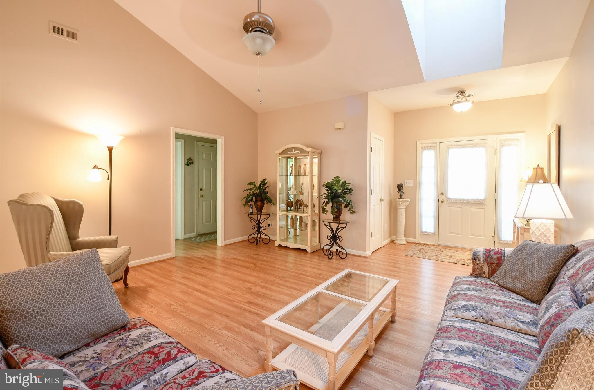 TURNBERRY WEST - Residential