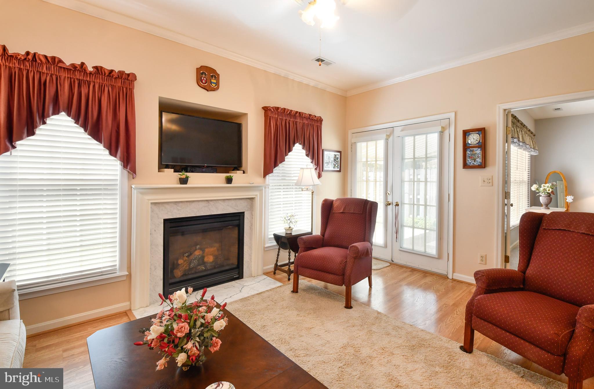 TURNBERRY WEST - Residential