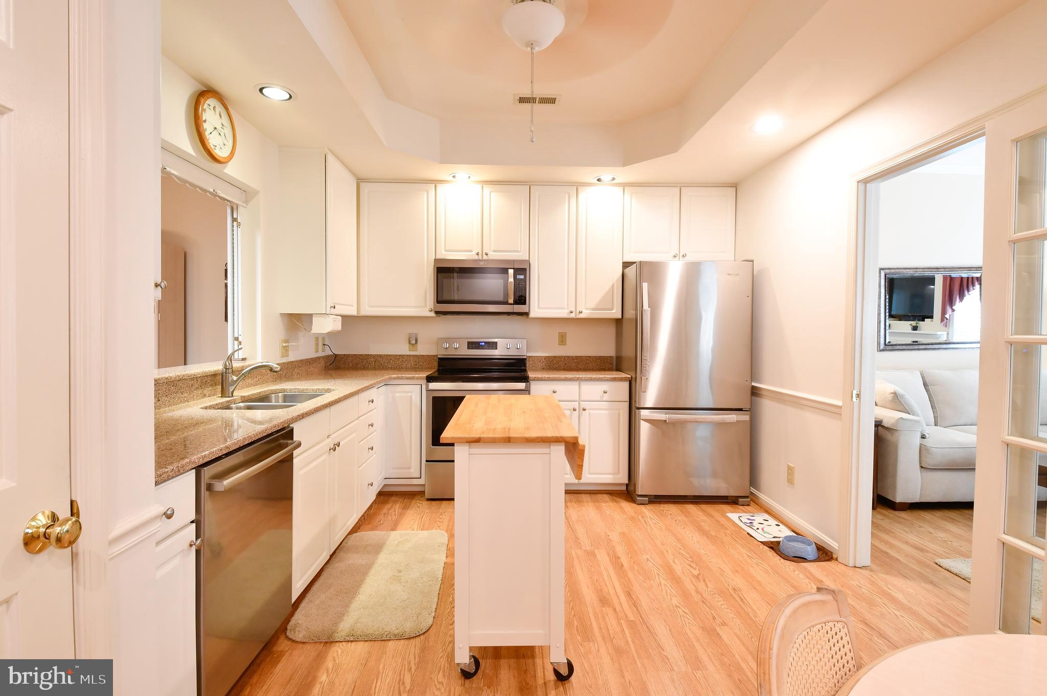 TURNBERRY WEST - Residential