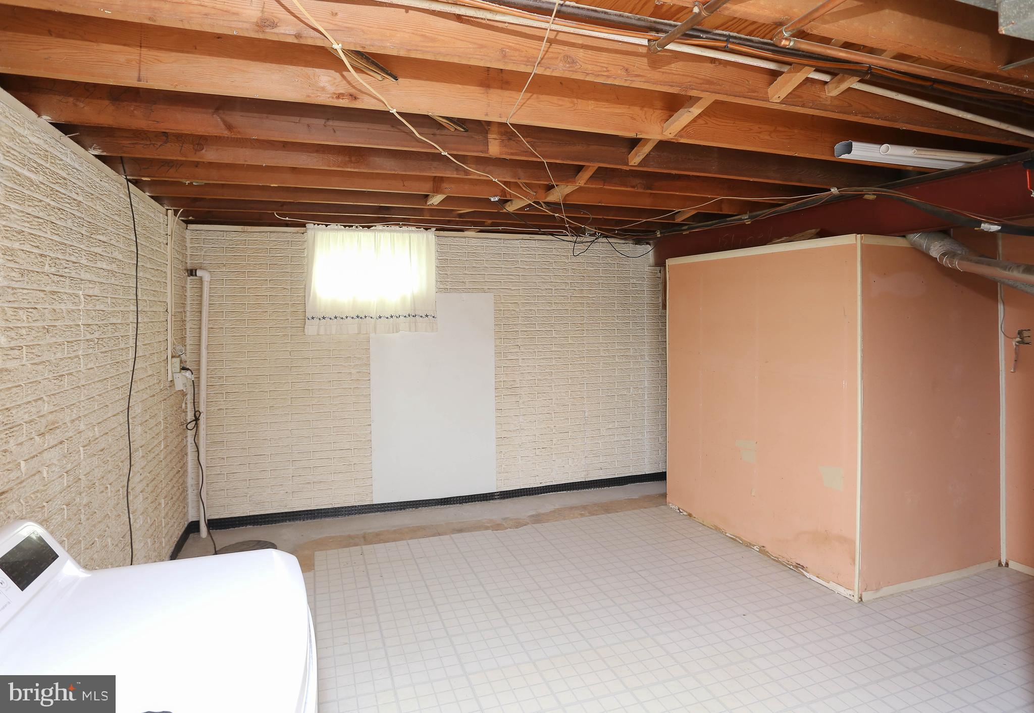 VILLAGE OF OLDE MILL - Residential