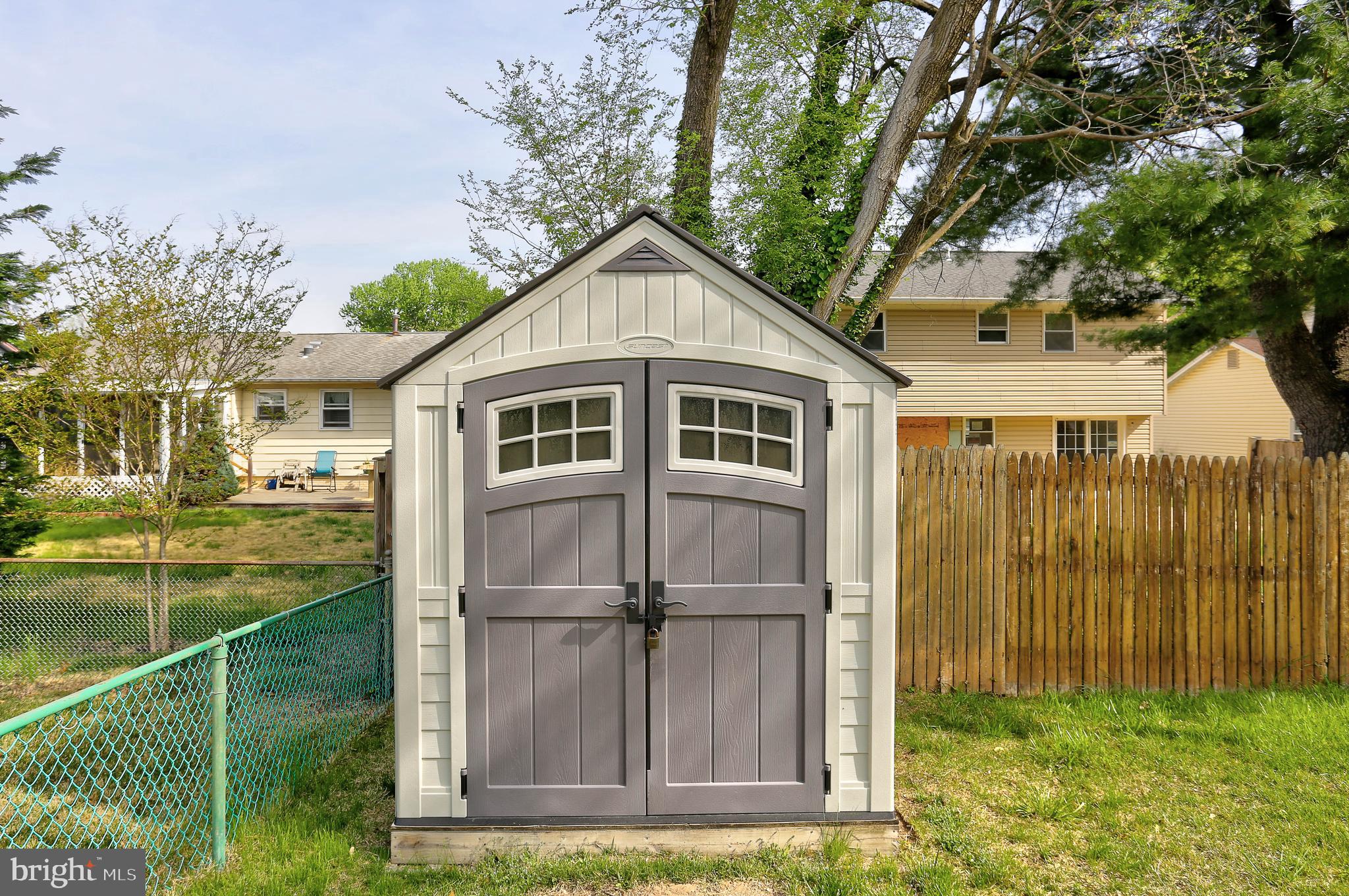 VILLAGE OF OLDE MILL - Residential