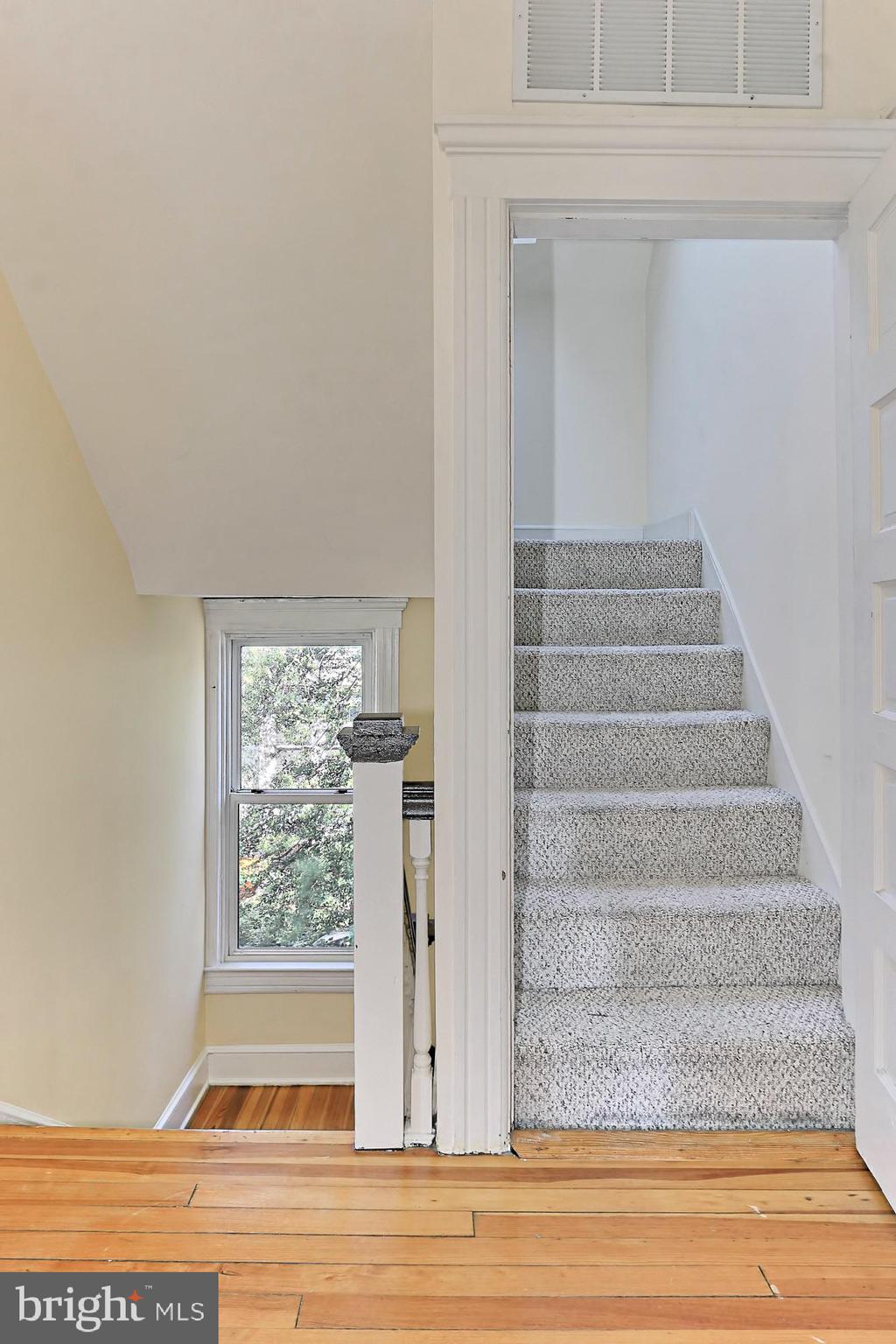 ASHTON HEIGHTS - Residential