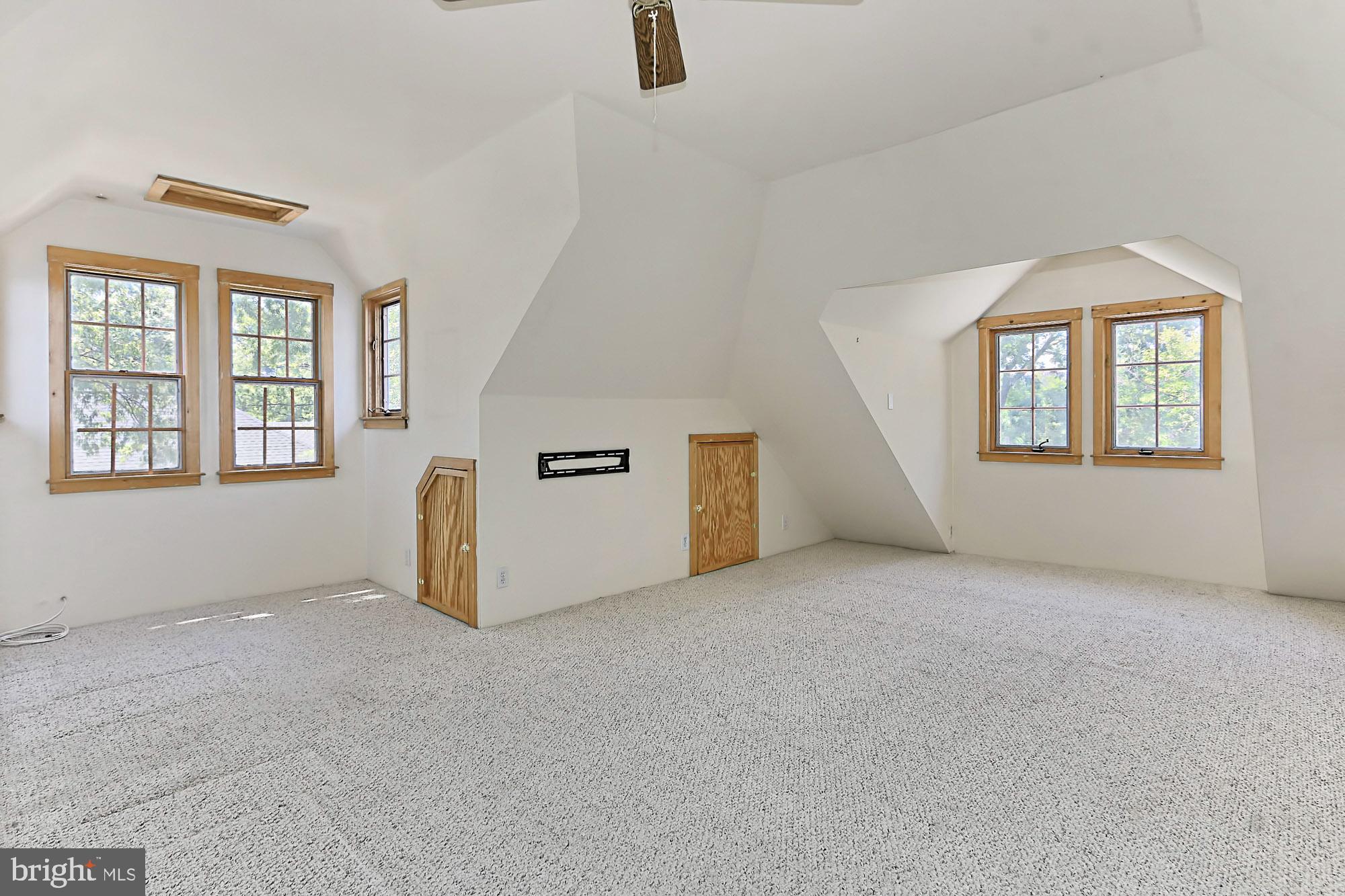 ASHTON HEIGHTS - Residential