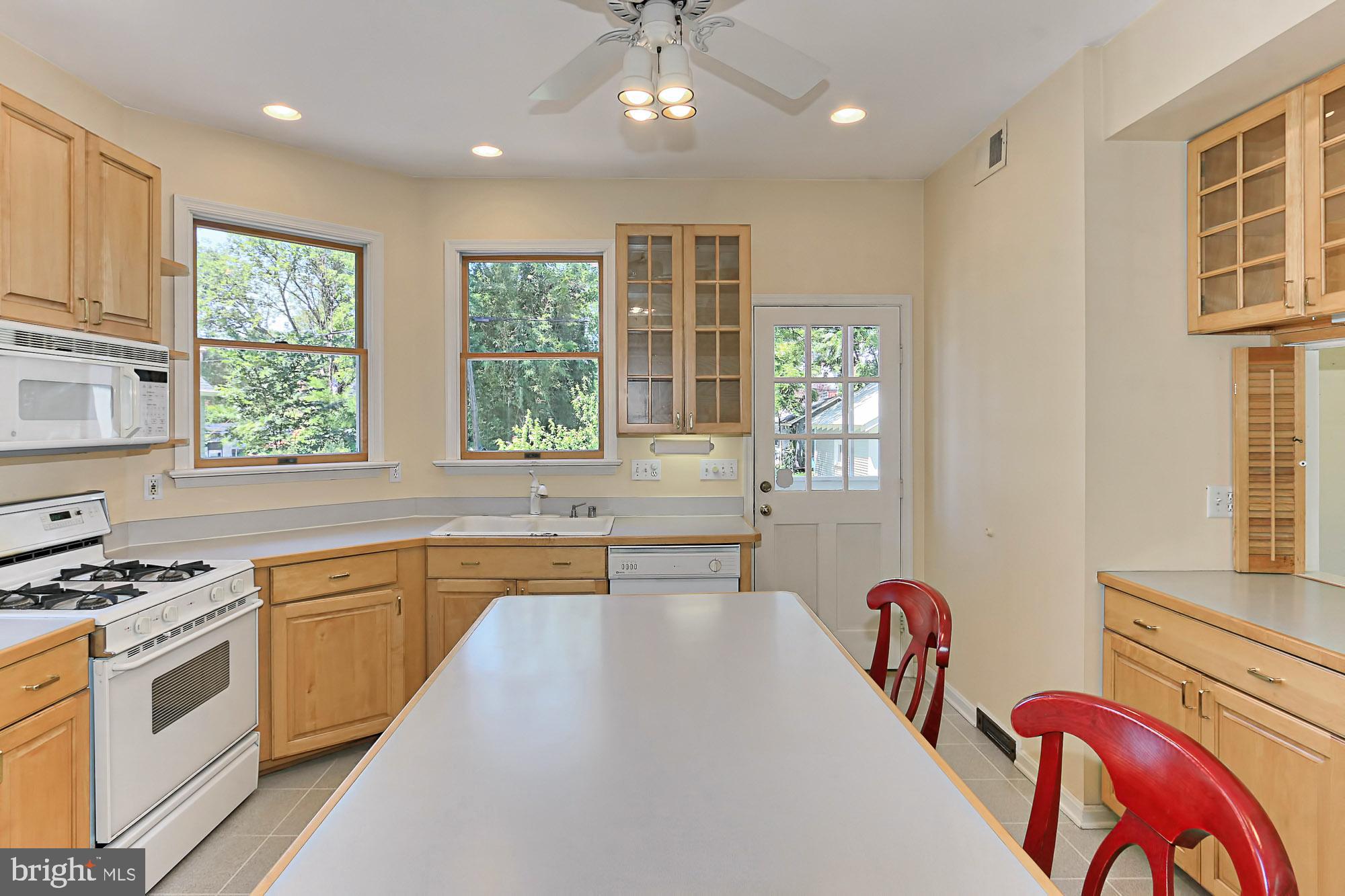 ASHTON HEIGHTS - Residential