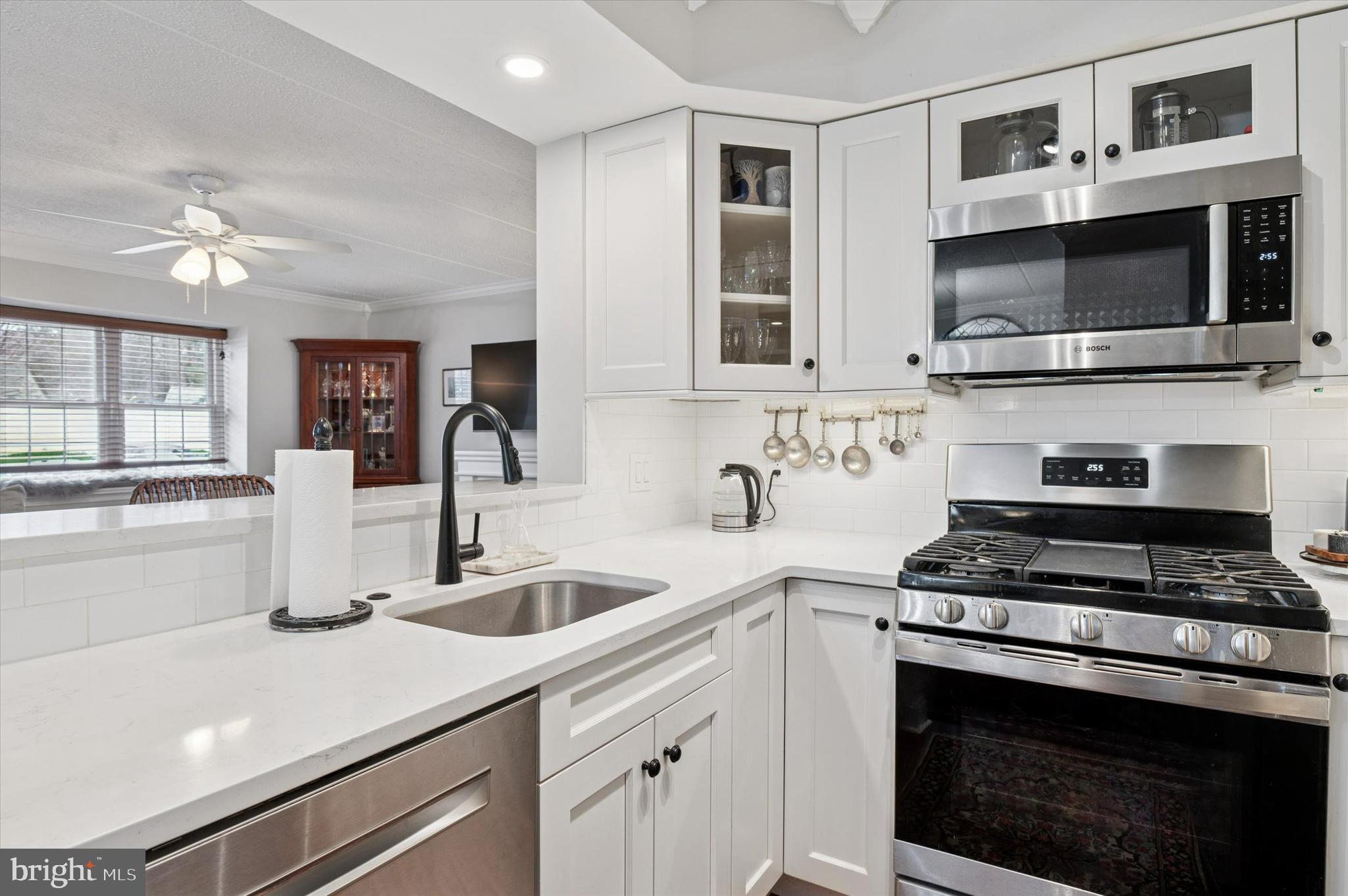 WEST GOSHEN PARK - Residential Lease