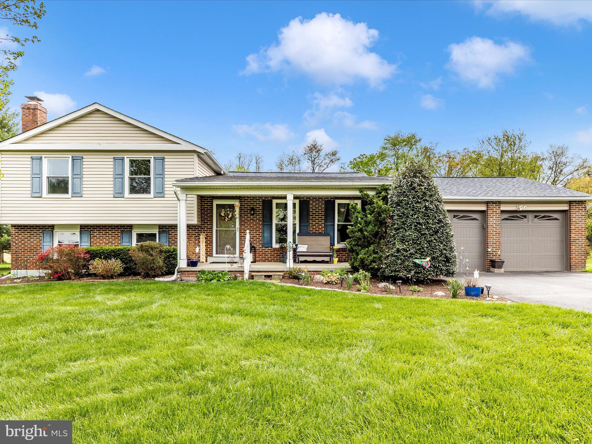 Beautifully updated split-level home on 1.23 acres! Welcome to this meticulously maintained single-family split-level home, perfectly situated on a flat and open 1.23-acre lot located within a quiet cul-de-sac. With numerous recent upgrades, this home offers modern comfort, functionality, and space for everyone.
Step inside to discover luxury vinyl plank (LVP) flooring throughout the main level (2021), complemented by all-new windows and a sliding glass door installed in 2024, allowing natural light to pour in. The remodeled kitchen (2002) features ample cabinetry, a dining area, and easy access to the rear deck - complete with a canopy that conveys for perfect outdoor entertaining.
Upstairs, you'll find three spacious bedrooms and two full baths, including a beautifully refinished hall bath (2023) and private primary suite. The lower level offers even more living space with a cozy family room and fireplace, a fourth bedroom, remodeled half bath (2025), and a laundry area with access to the rear yard (washer and dryer convey). The lowest level includes a finished bonus room, generous storage, and extra freezer which conveys.
Major updates include:
LVP flooring in lower level (2025);
New ceiling fan in the primary suite (2025)
Remodeled half bath in lower level (2025);
All new exhaust fans in all three bathrooms (2025)
IHVAC - many new parts installed (2025);
New Dishwasher (2025);
New windows and sliding glass door (2024);
New Hot Water Heater (2024);
Upper level hall bath remodeled (2023 - Bath Fitter tub/shower combo with lifetime warranty;
New Refrigerator & Stove (2023);
New Garage Doors and Openers (2023);
New Well Pump (2022);
Water Softener installed;
Asphalt Shingle Roof (2021);
Ceiling Fan/Light Fixtures recently replaced; just to name a few...
With modern systems, generous space, and outdoor living options this home offers exceptional value and peace of mind. Don't miss your chance to own this move-in ready gem!