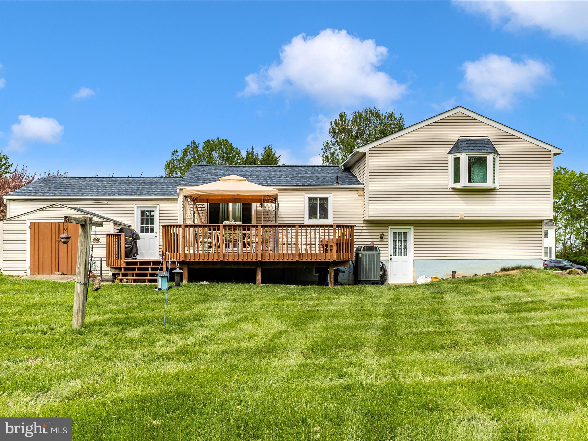 5903 CHAR LEIGH CIRCLE