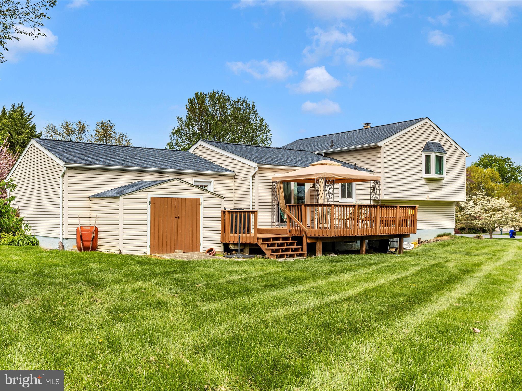 5903 CHAR LEIGH CIRCLE