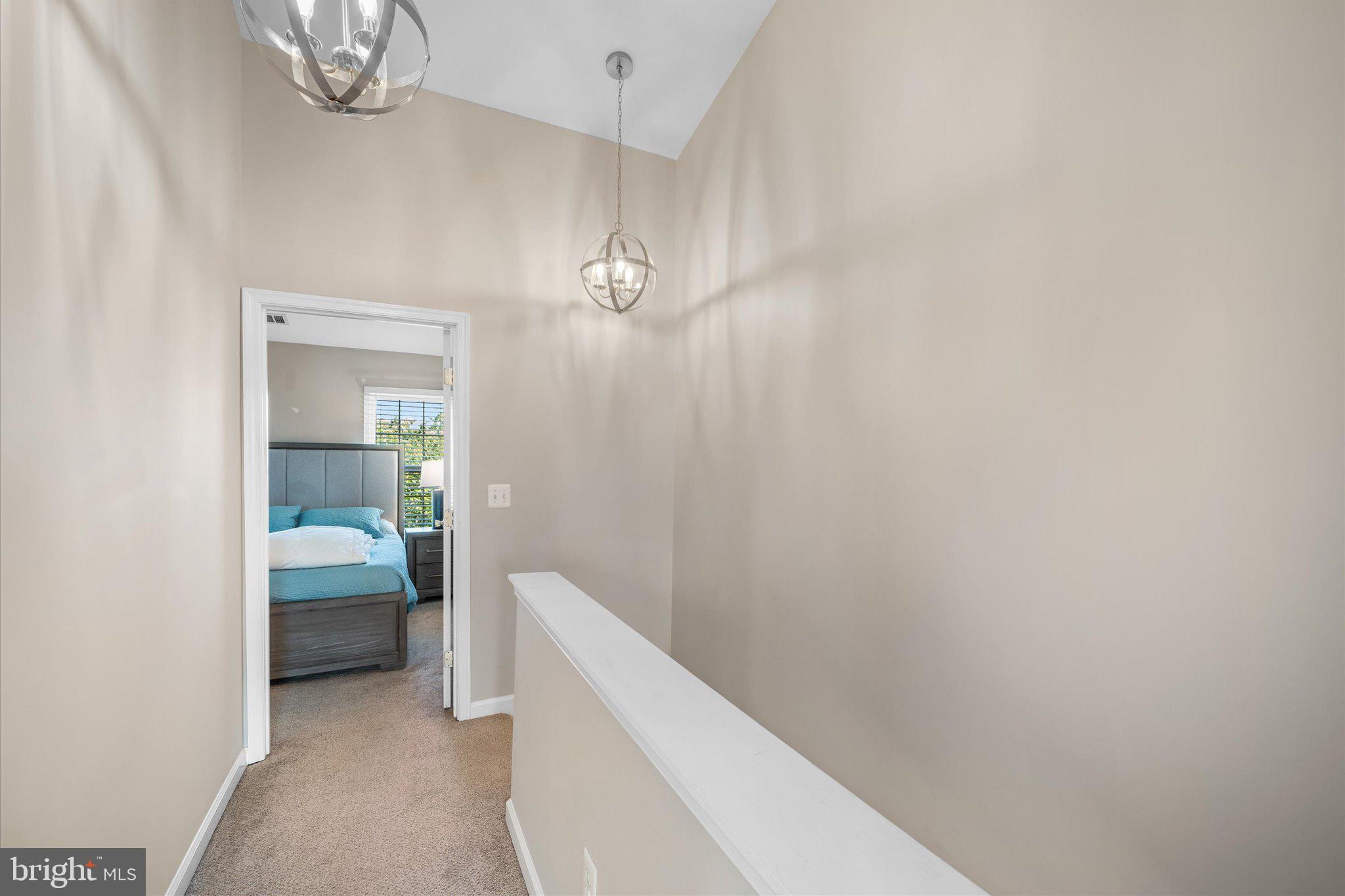 ASHBURN VILLAGE - Residential