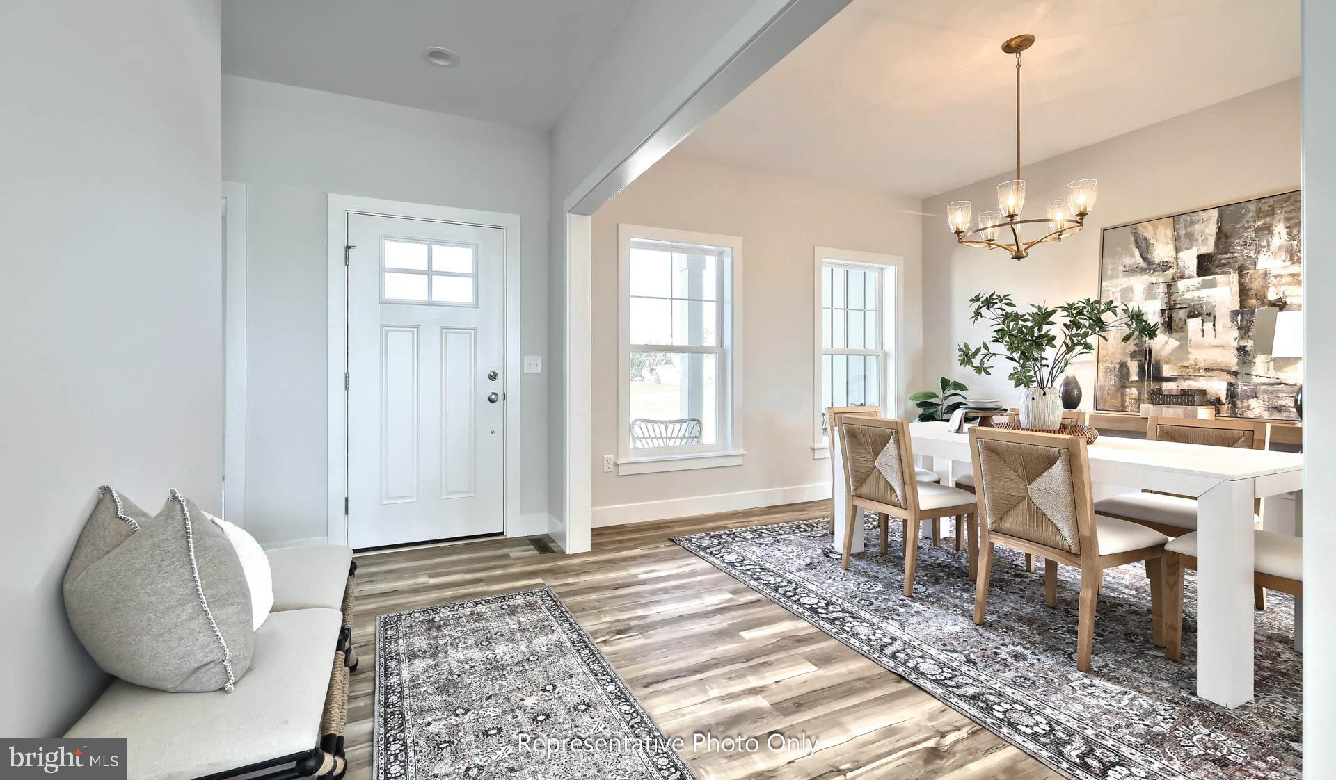 MOUNTAIN VIEW ESTATES - Residential