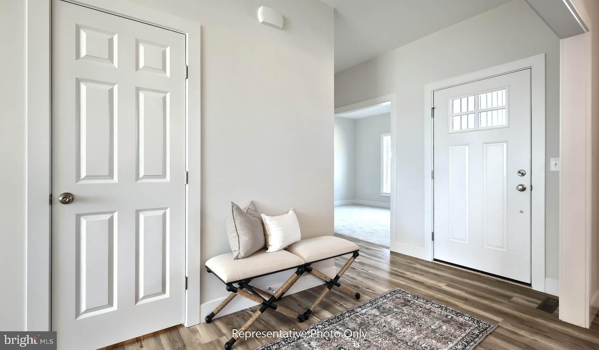 MOUNTAIN VIEW ESTATES - Residential