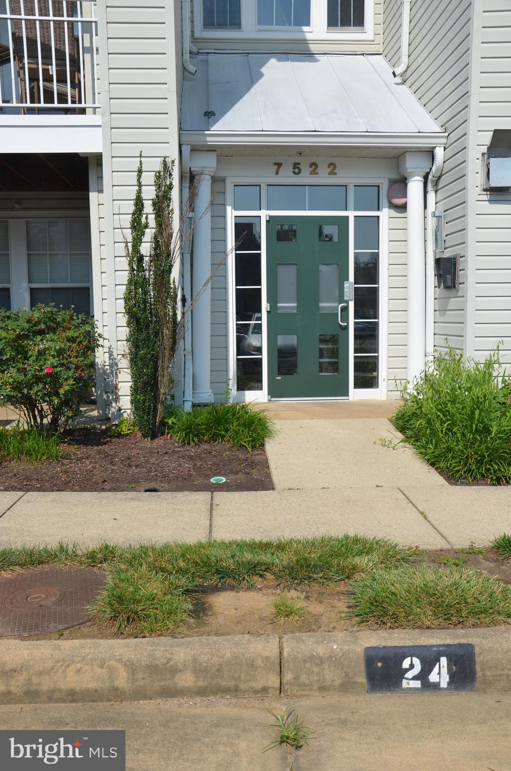 7522 SNOWPEA COURT 24