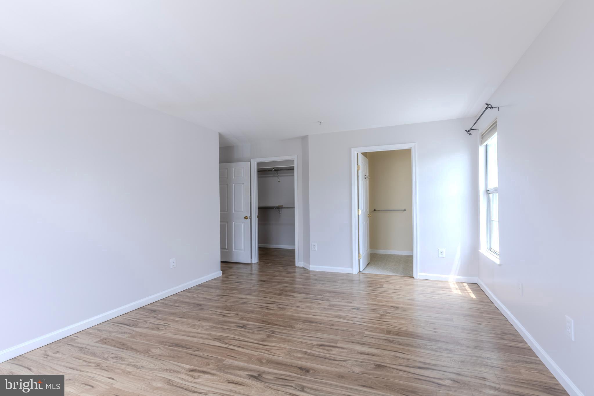 SOUTH MEADOWS - Residential