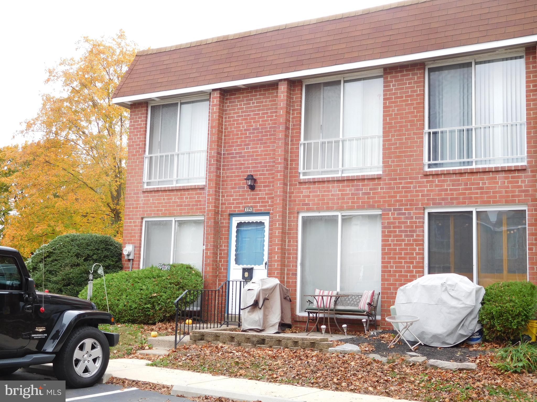 YORKTOWN - Residential