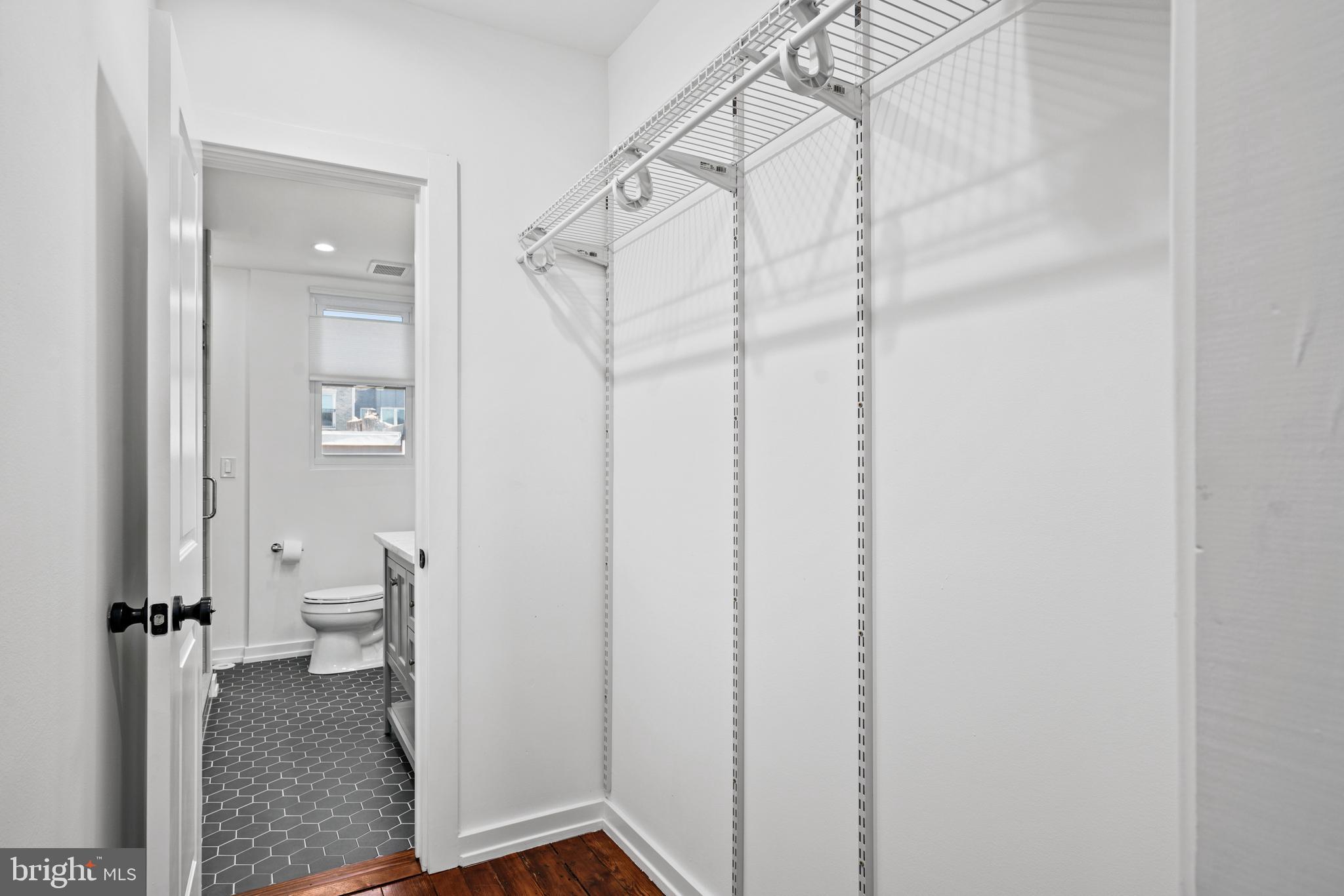 GRADUATE HOSPITAL - Residential