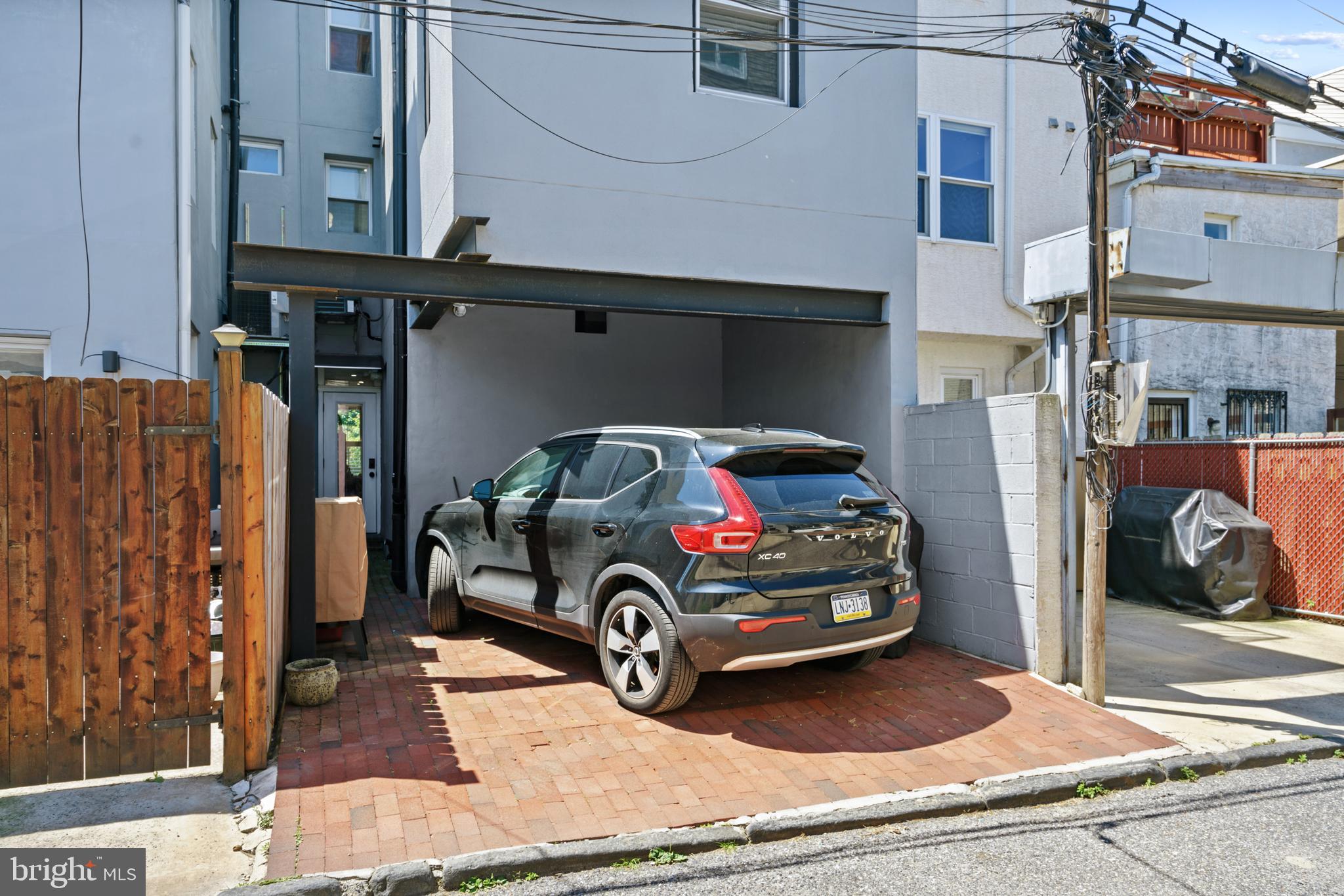 GRADUATE HOSPITAL - Residential