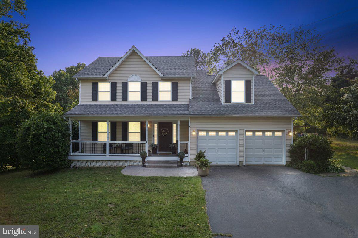 6945 ORCHARD VIEW LANE