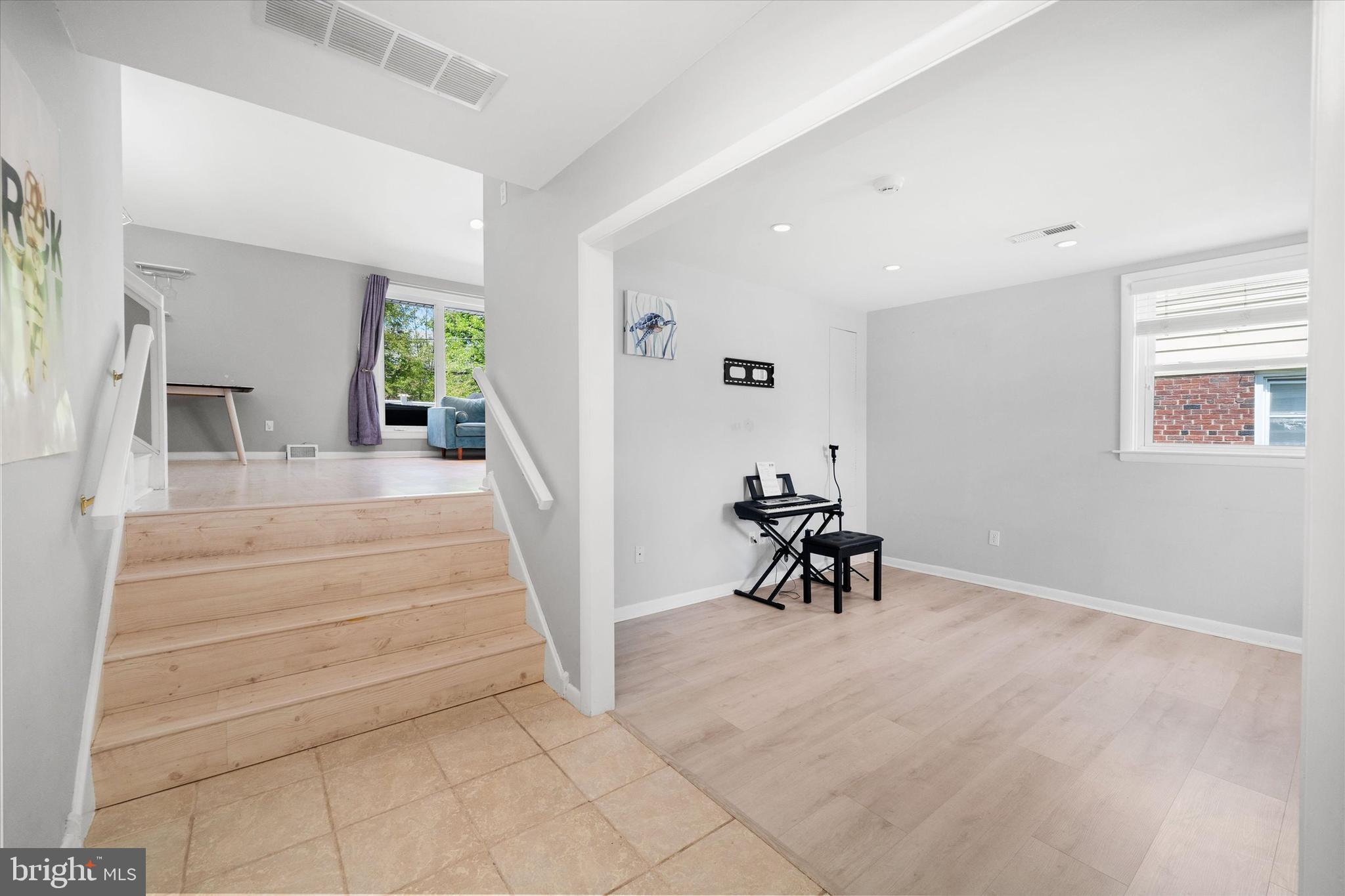 HAVERTOWN - Residential