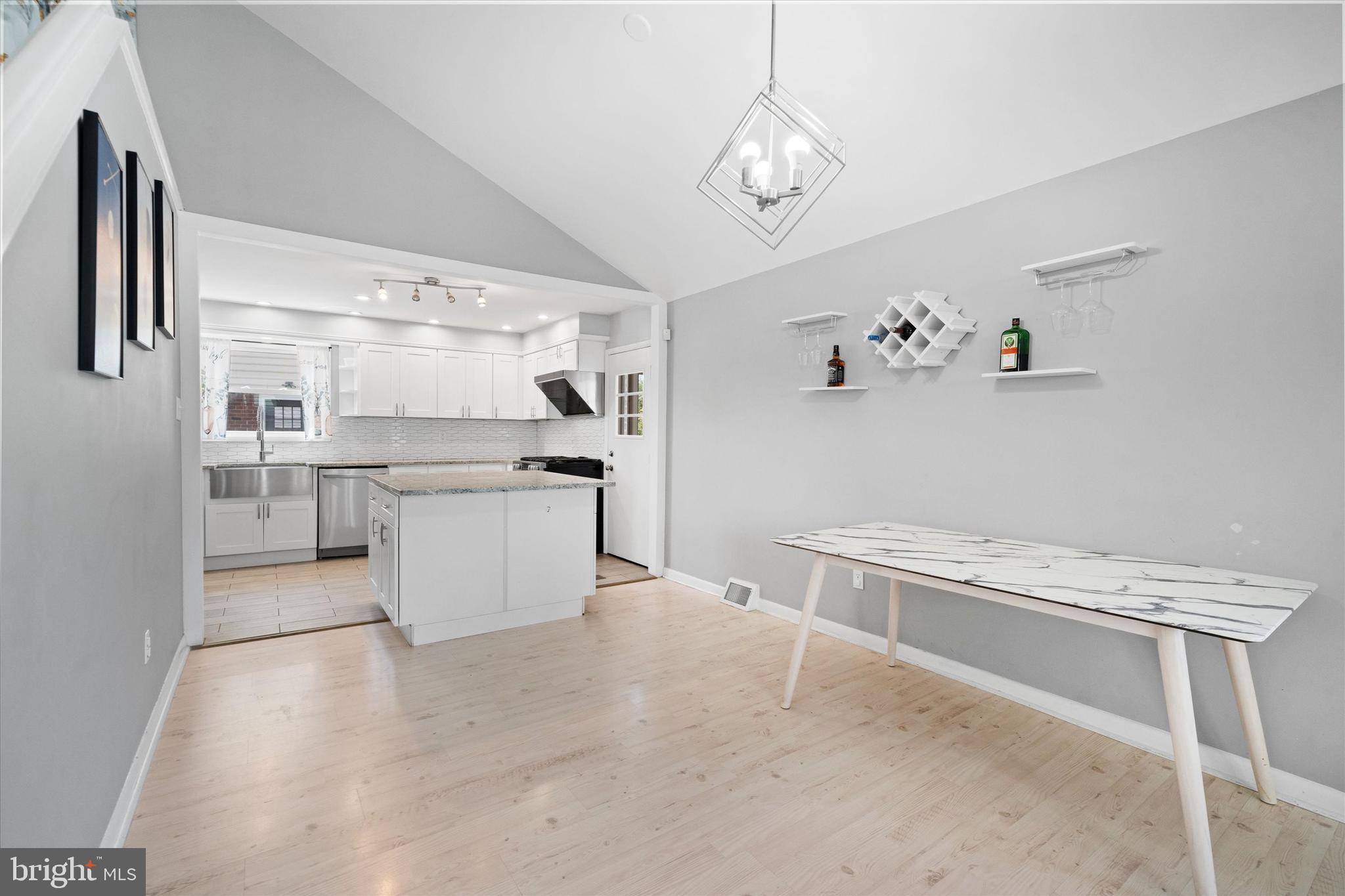 HAVERTOWN - Residential