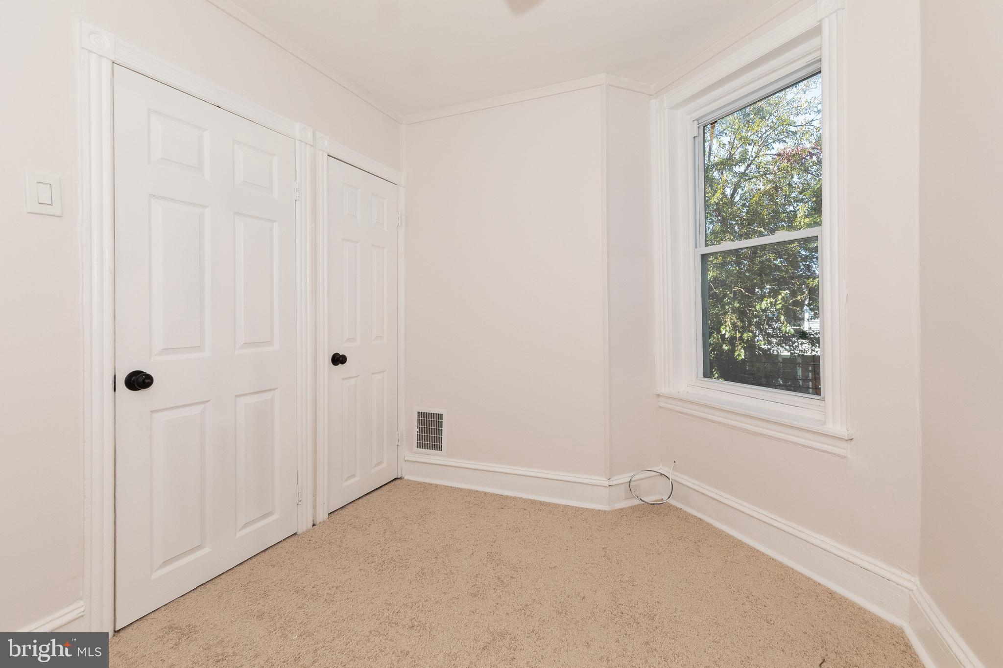 WEST OAK LANE - Residential