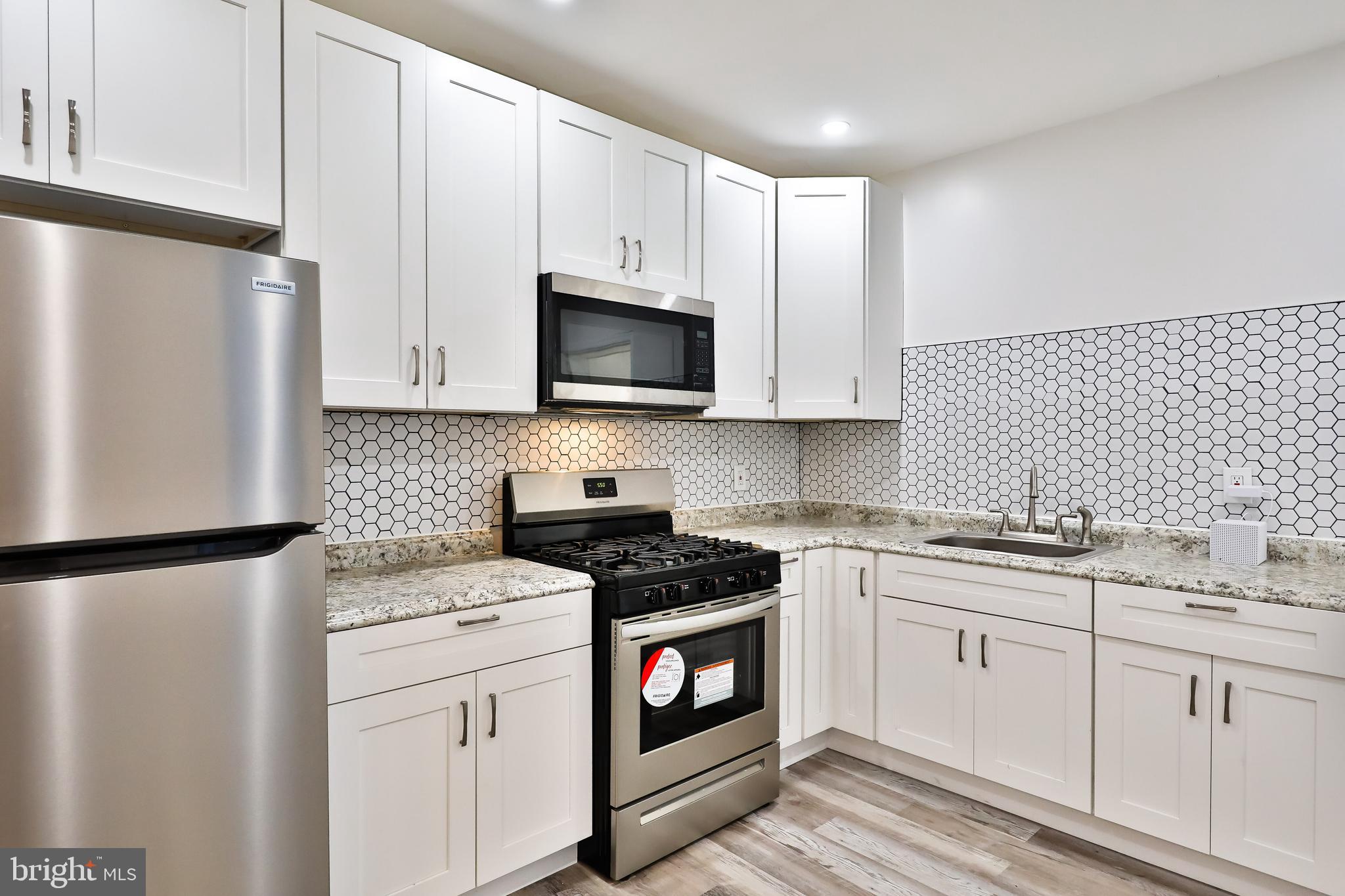 WEST OAK LANE - Residential