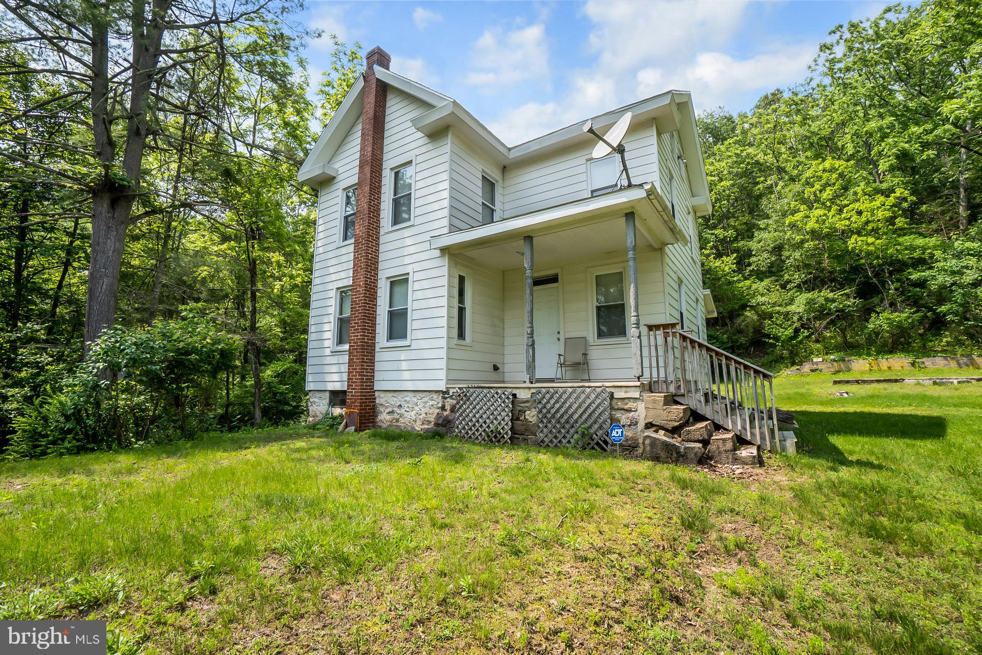 266 LAUREL ROAD