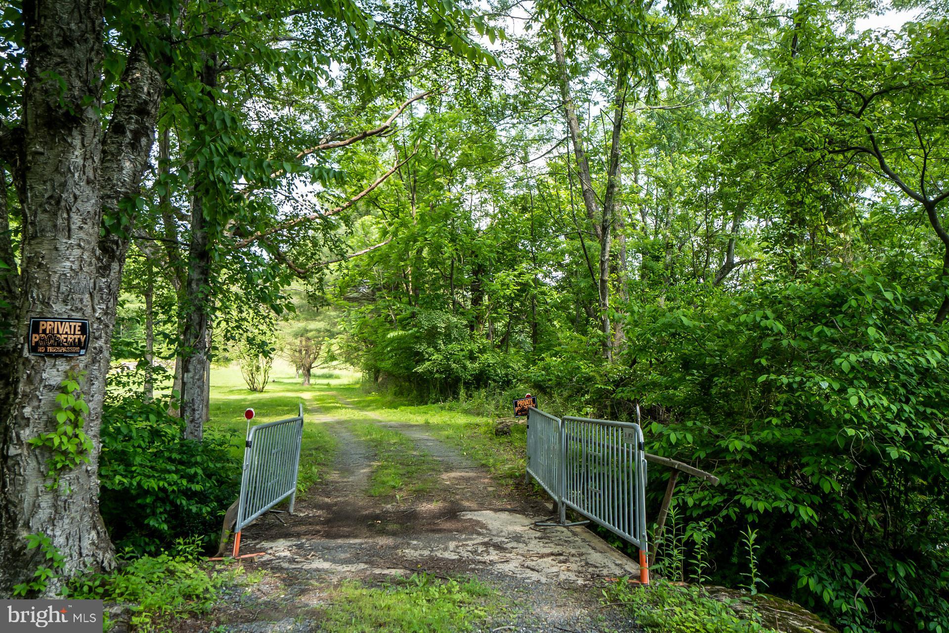 266 LAUREL ROAD
