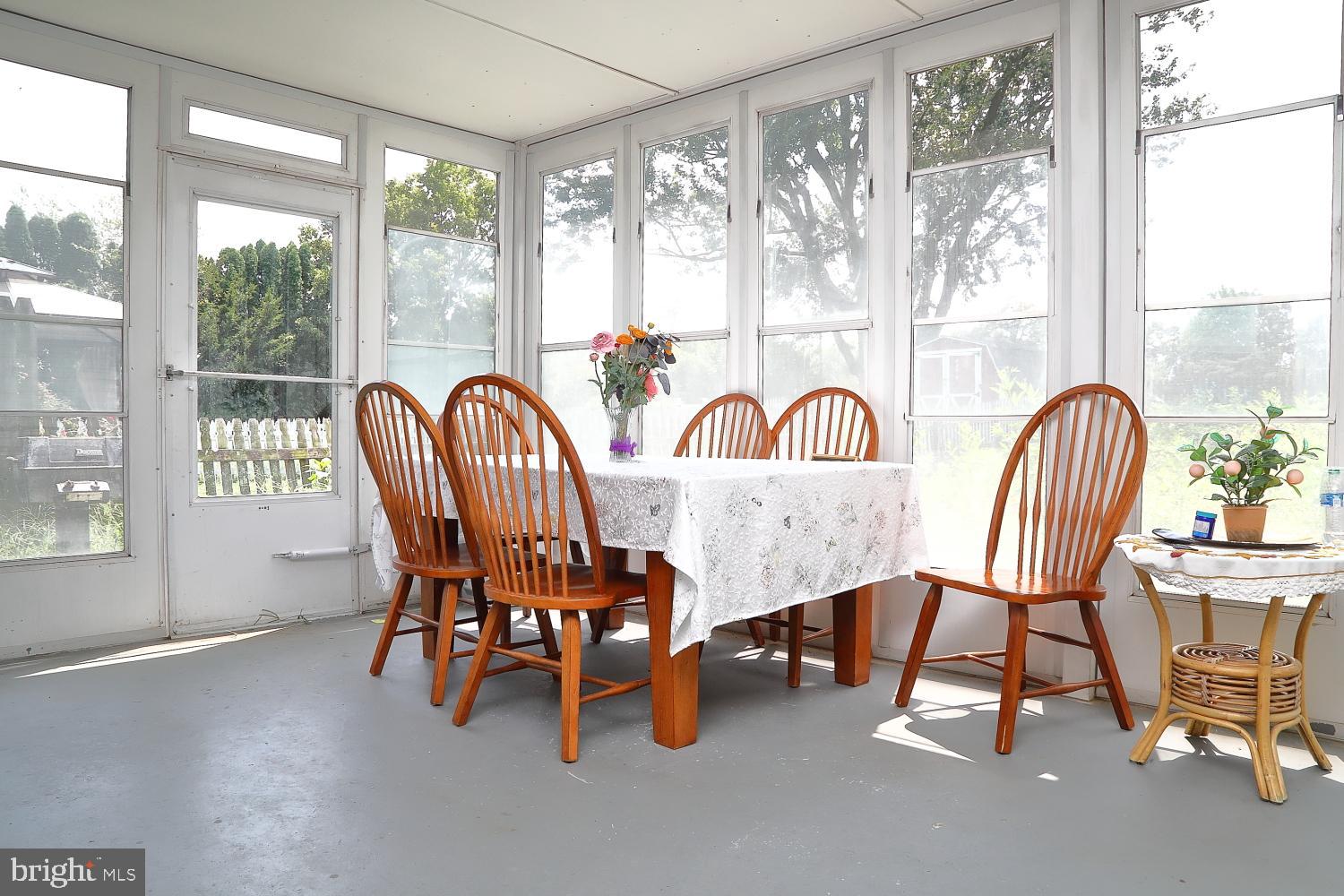 LANCASTER - Residential