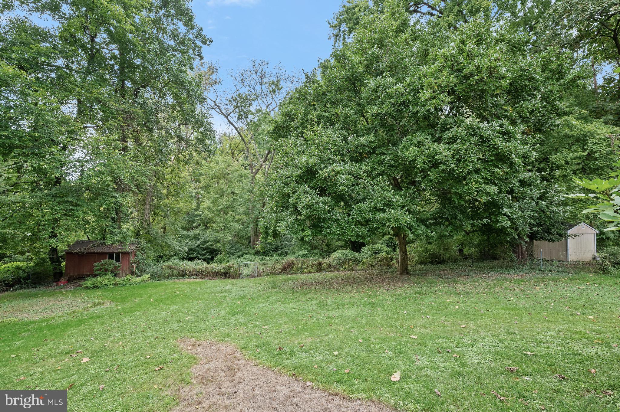 BETHESDA OUTSIDE - Residential