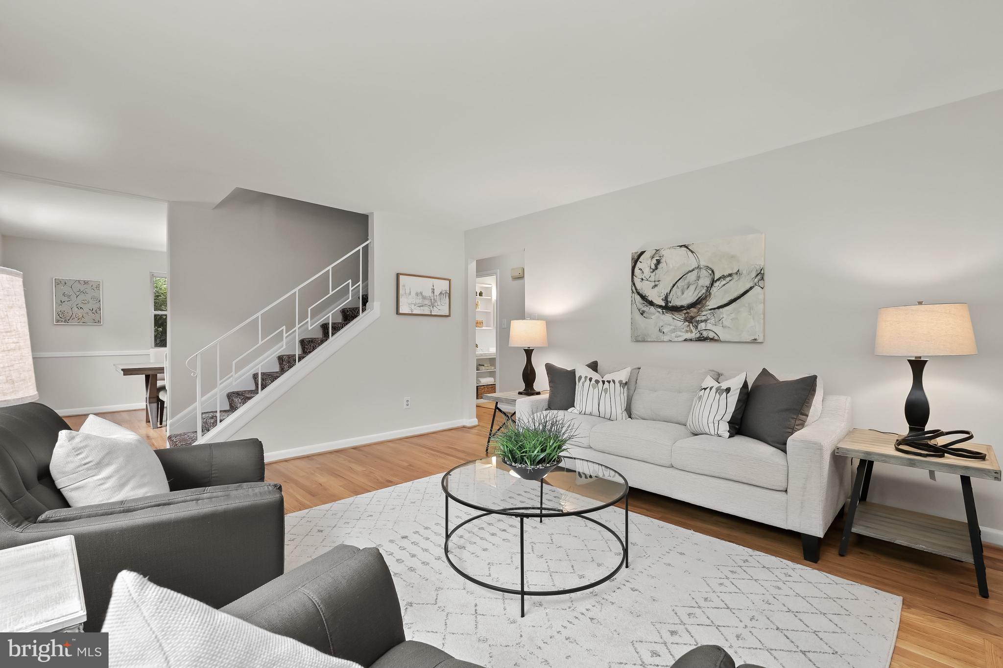 BETHESDA OUTSIDE - Residential