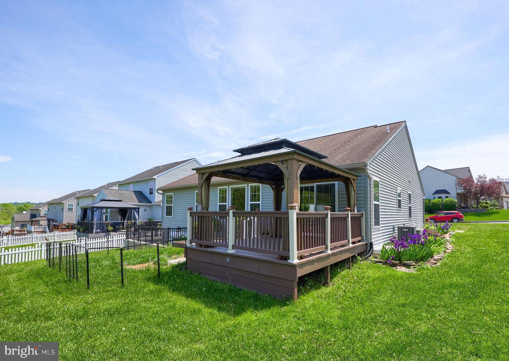 ROSE HILL - Residential