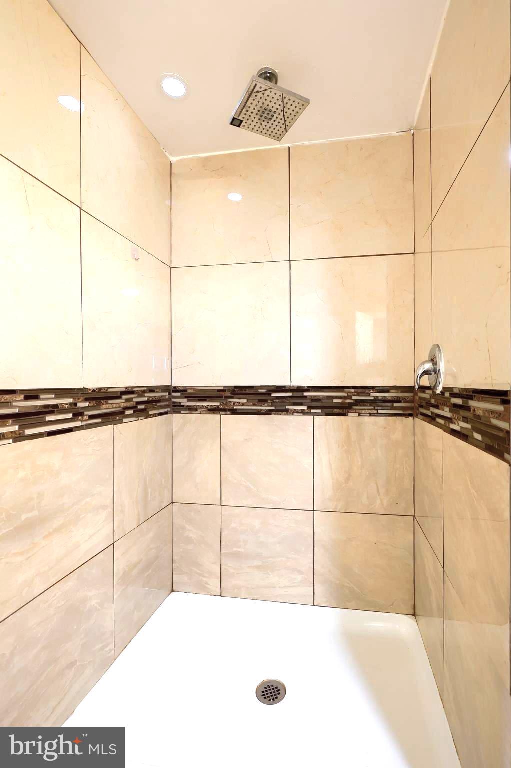 ROSE HILL - Residential