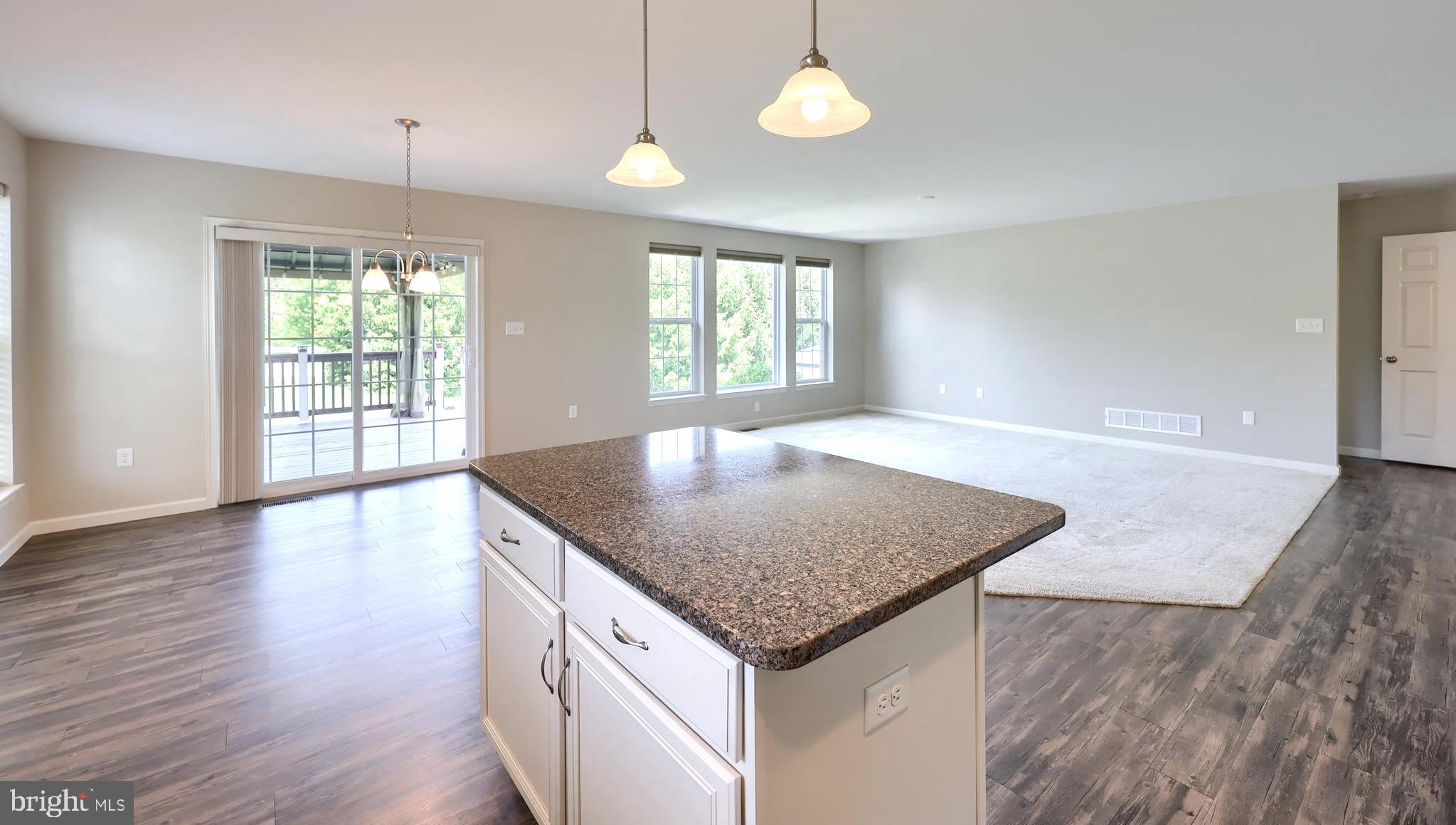 ROSE HILL - Residential