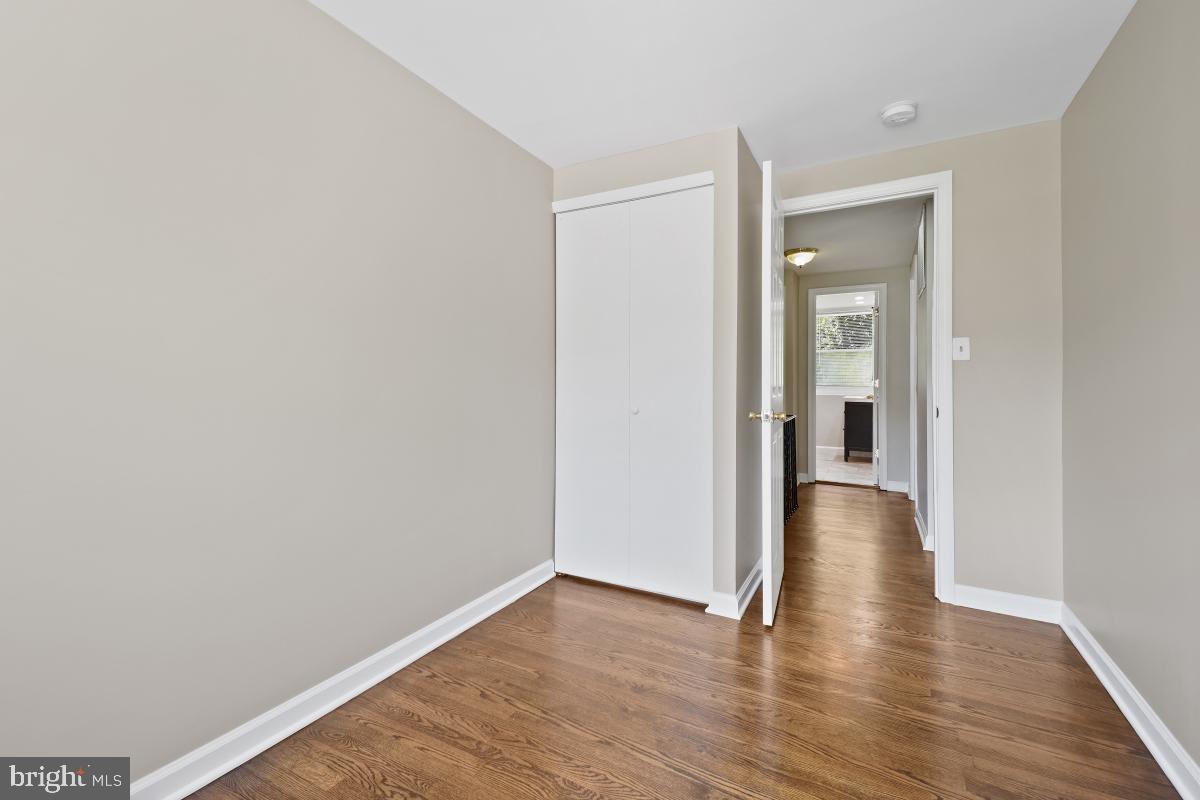 PALMER PARK - Residential Lease