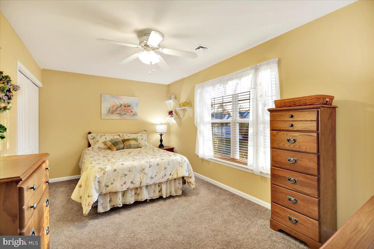 MEADOWS AT ADAMSTOWN - Residential