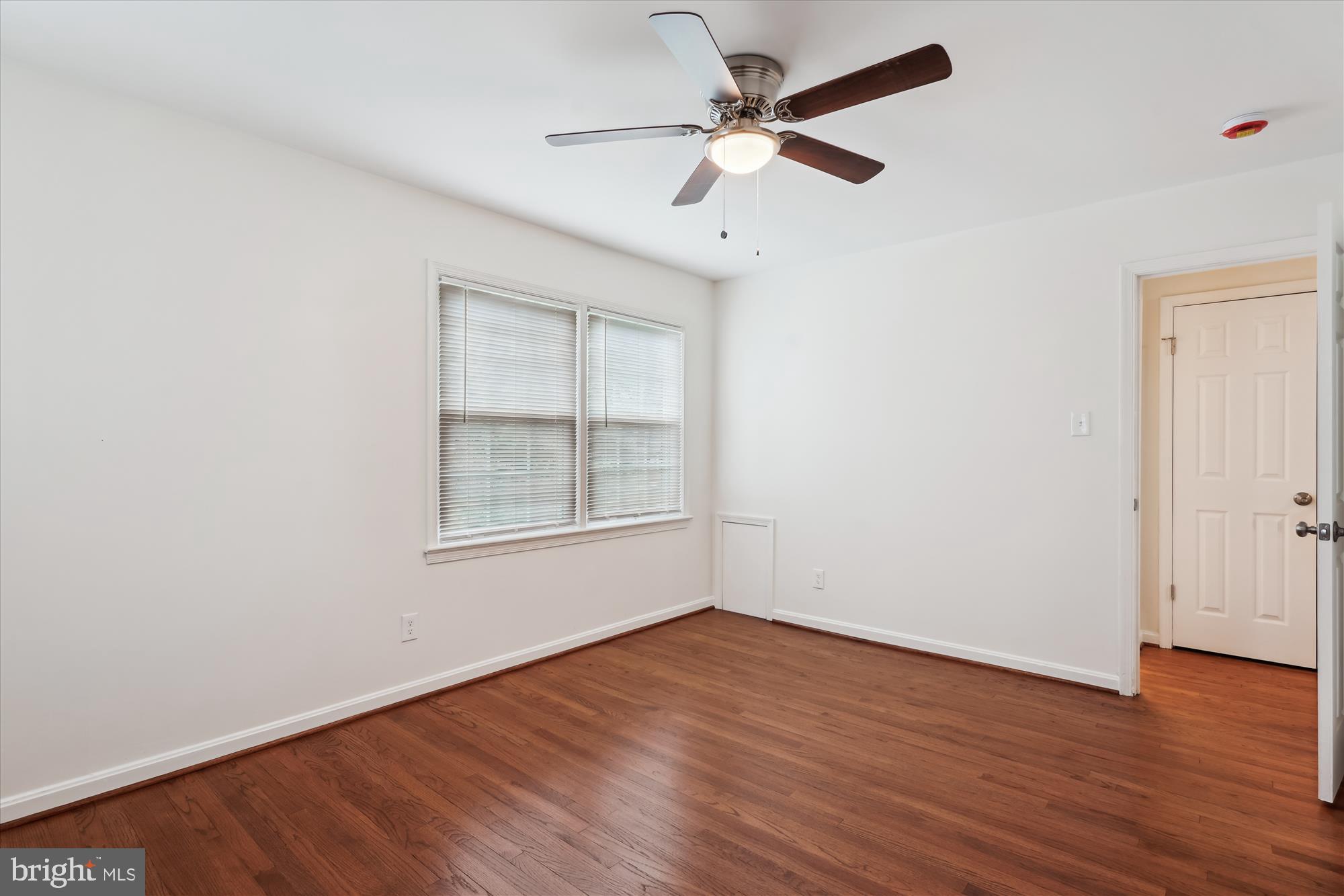 HILLANDALE - Residential