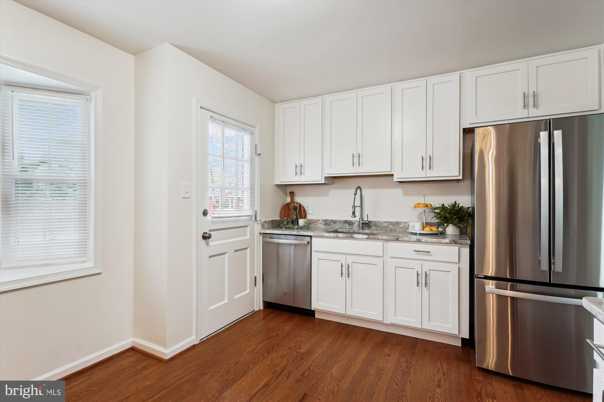 HILLANDALE - Residential