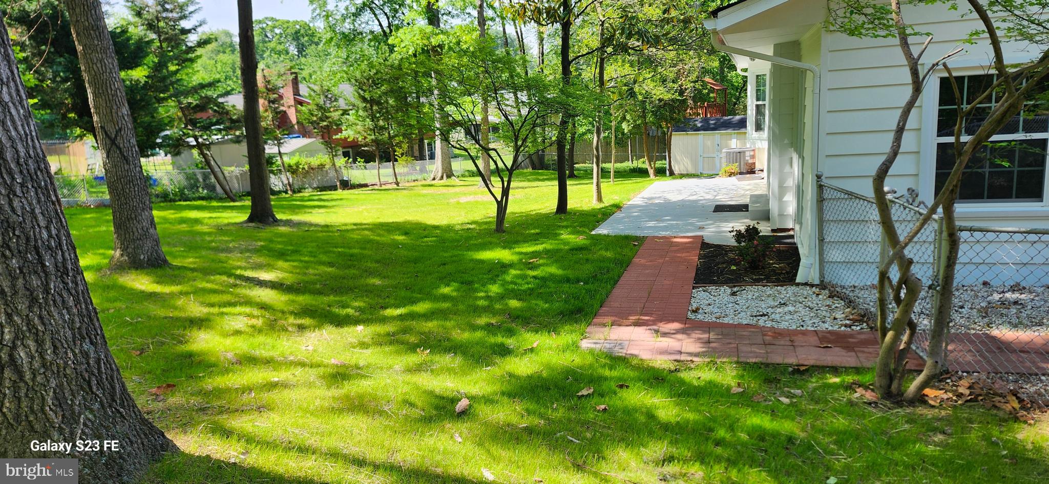 HILLANDALE - Residential