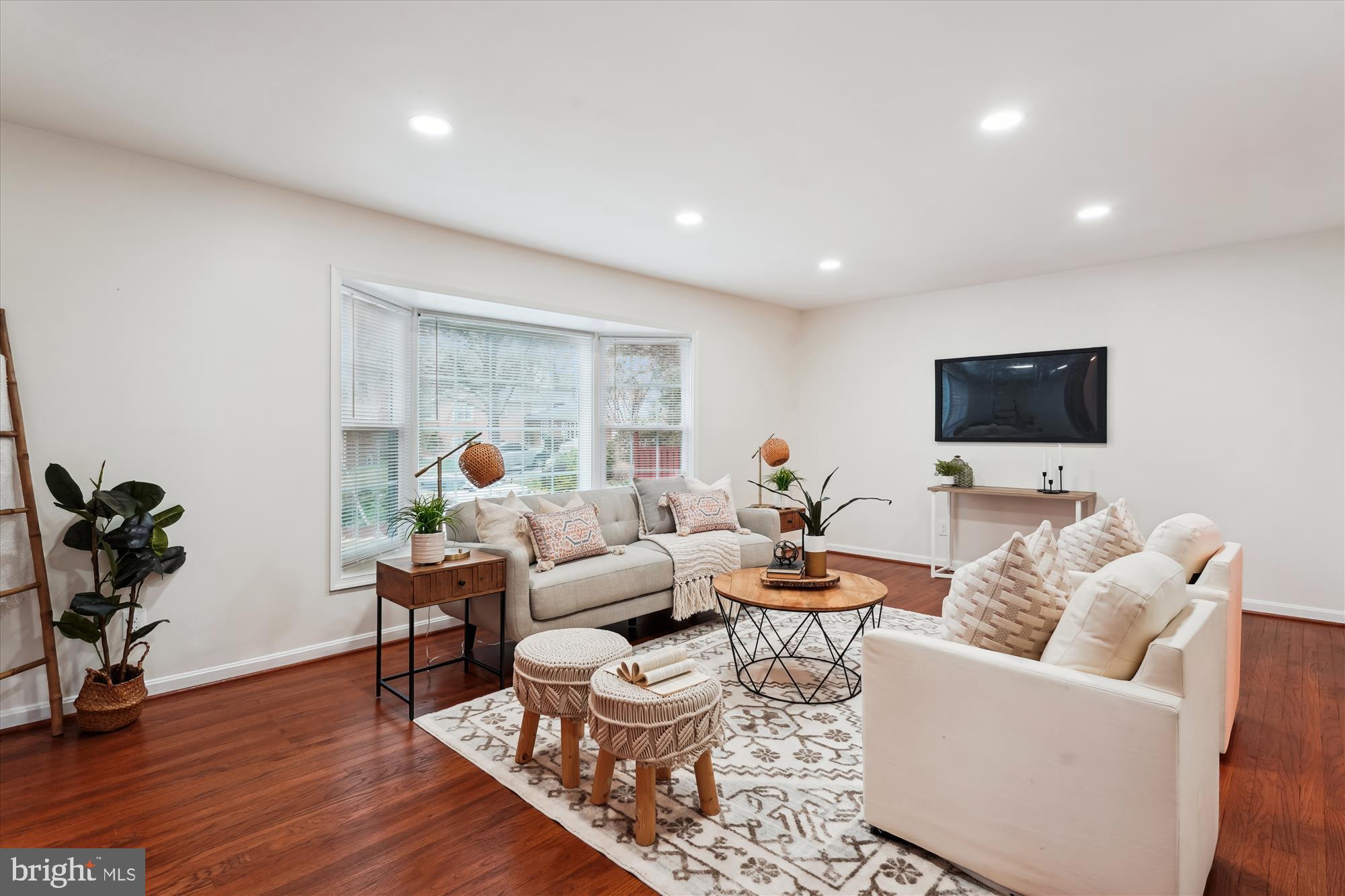 2109 GATEWOOD PLACE