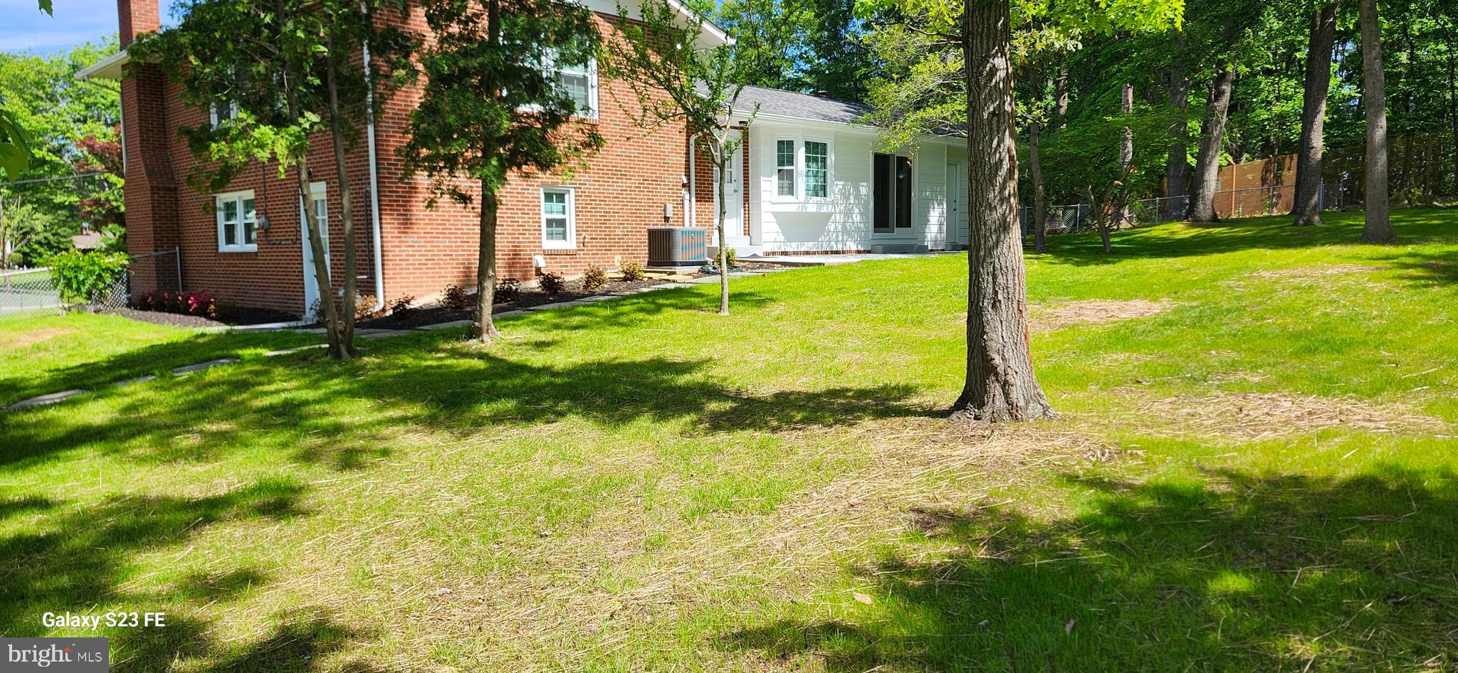 HILLANDALE - Residential