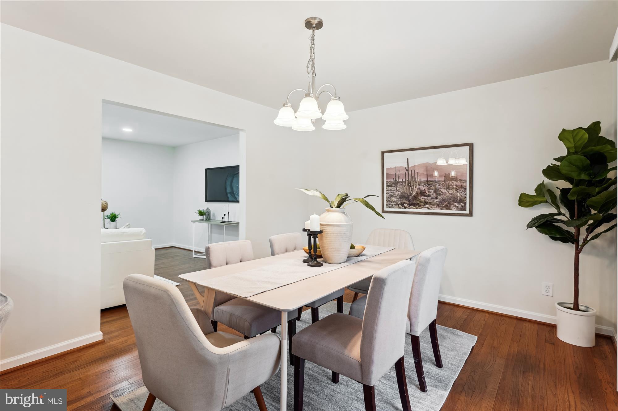 HILLANDALE - Residential