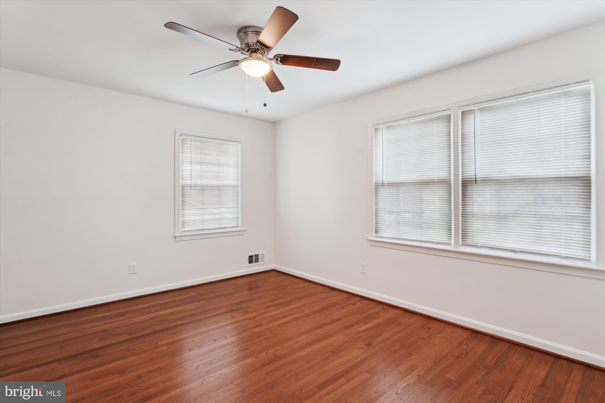 HILLANDALE - Residential