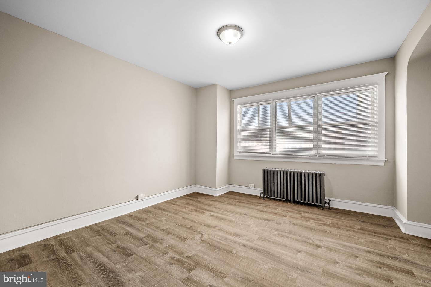 GERMANTOWN (EAST) - Residential