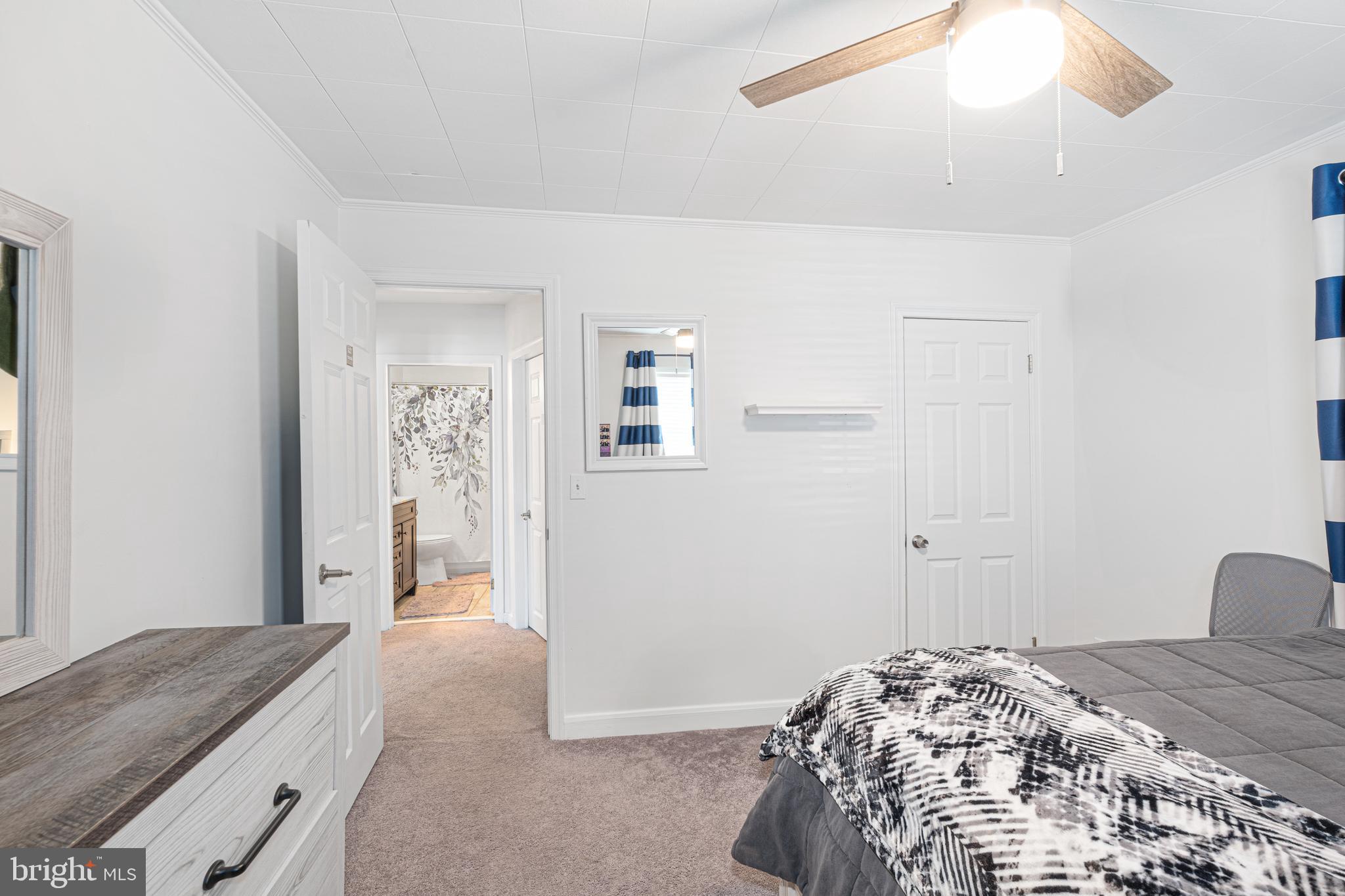 GRAY MANOR HOMES - Residential