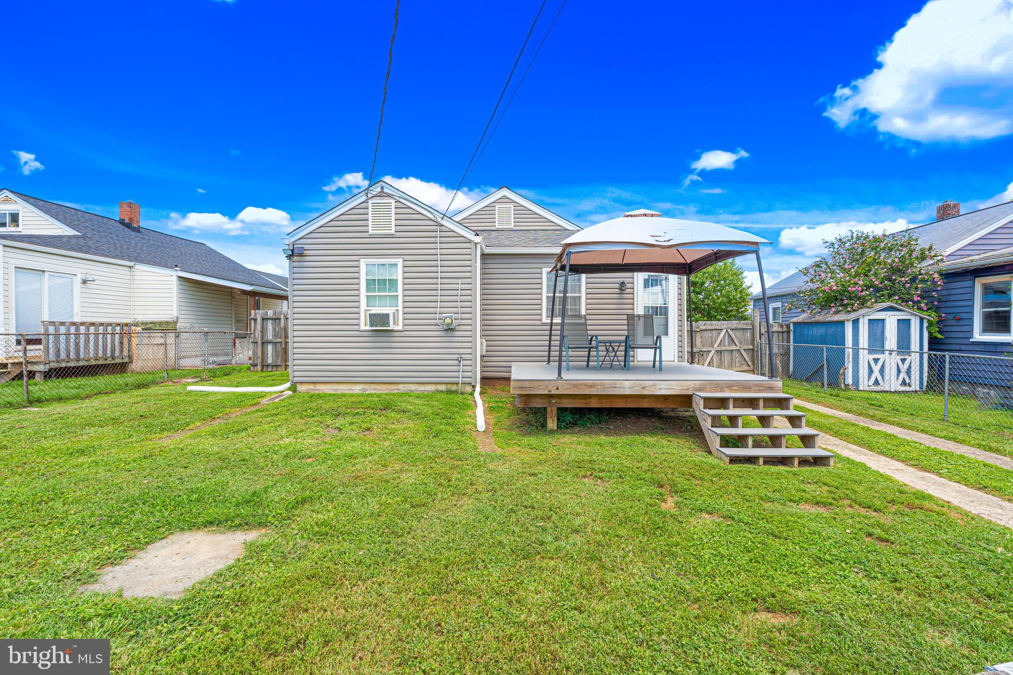 GRAY MANOR HOMES - Residential